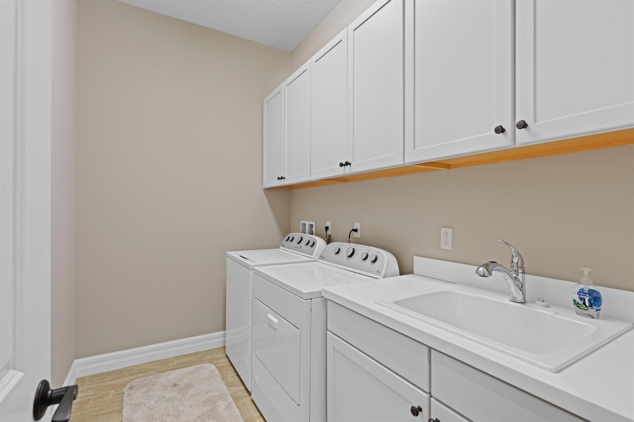 SONOMA ISLES - Residential