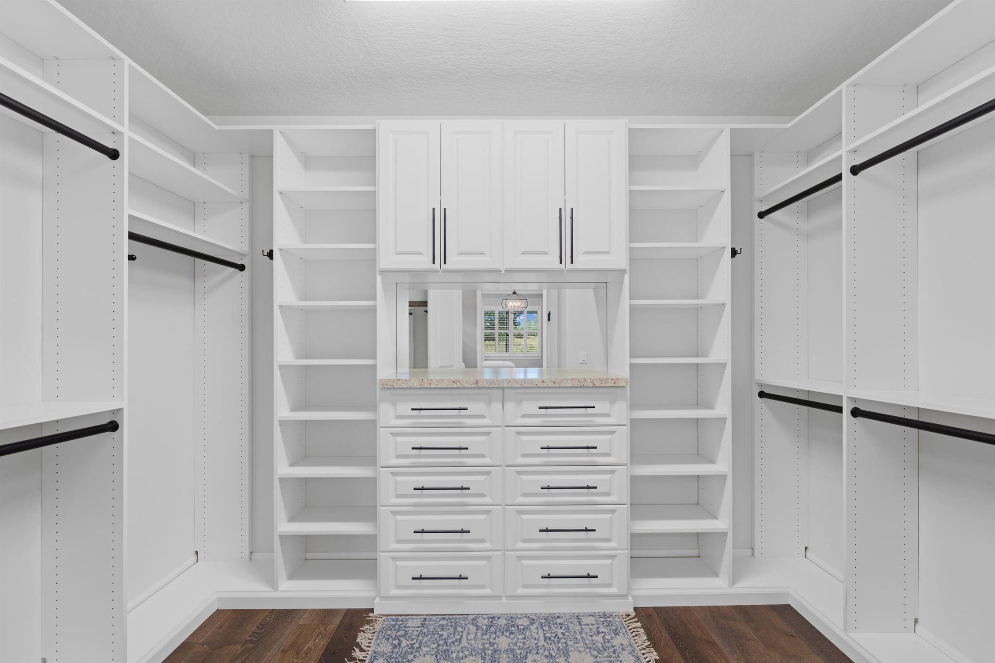 SONOMA ISLES - Residential