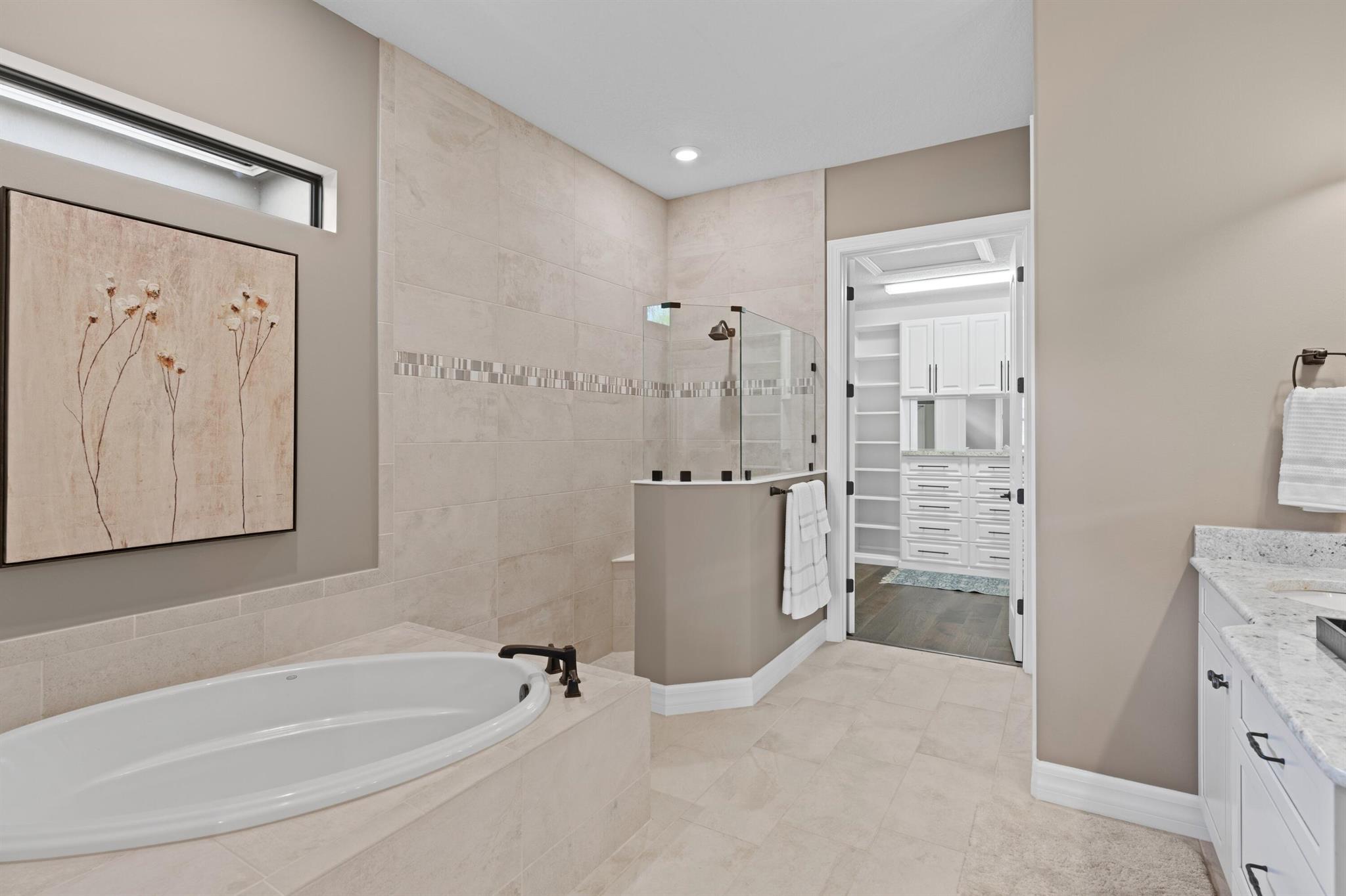 SONOMA ISLES - Residential