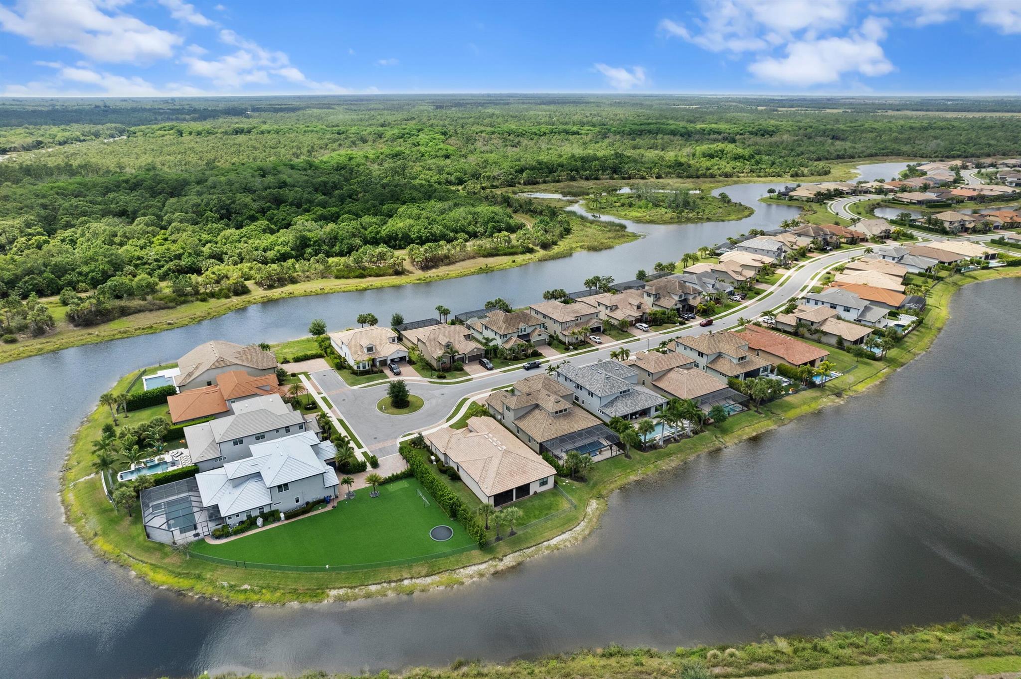 SONOMA ISLES - Residential