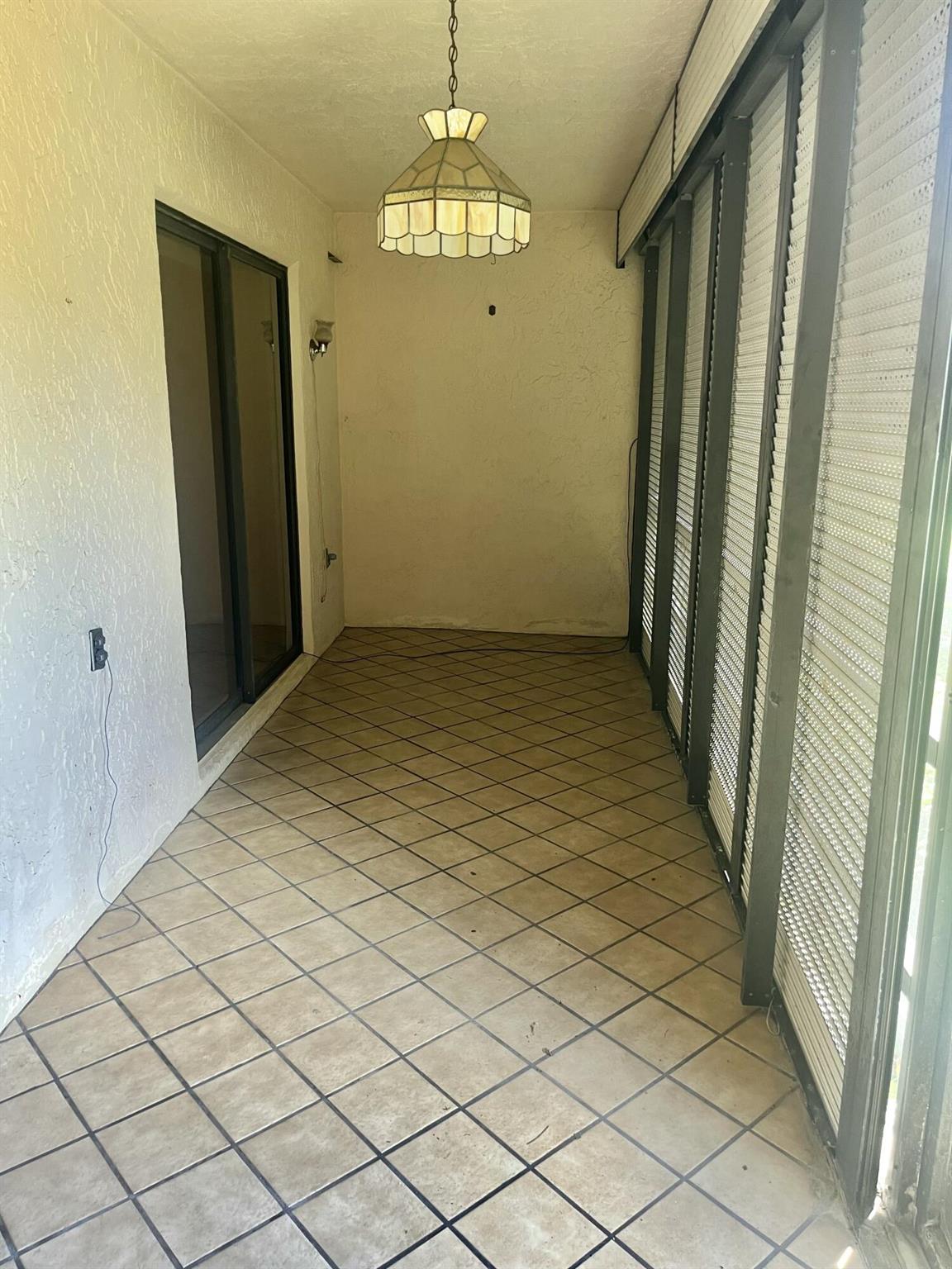 3529 Englewood Drive 313