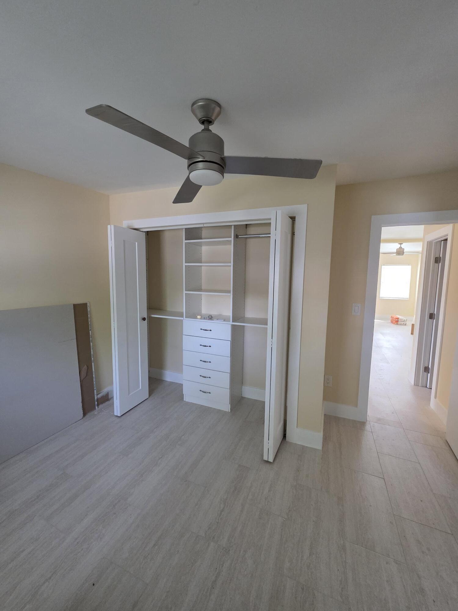 LAKE WORTH TOWN OF - Residential Lease