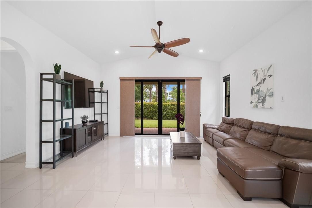 WATERCREST - Residential