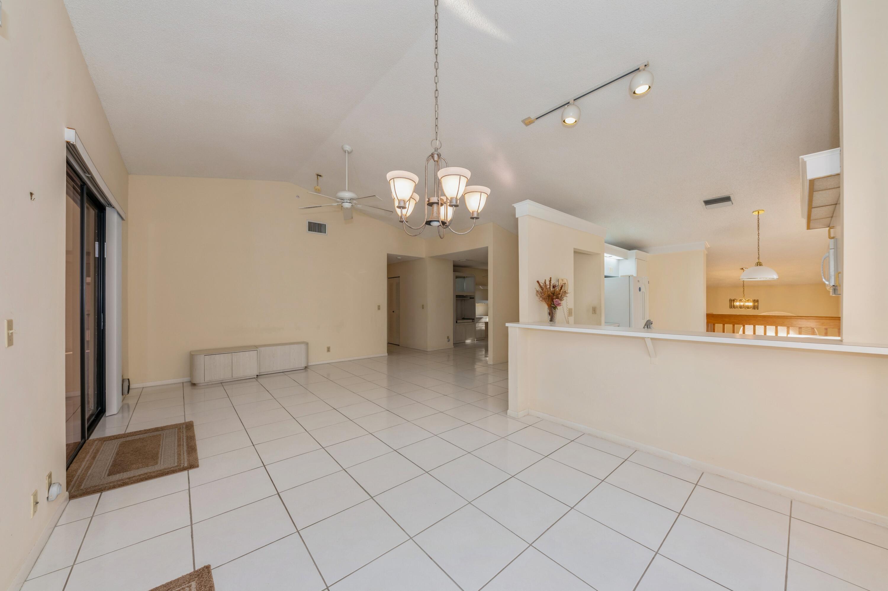 PALM CHASE LAKES CONDO - Residential