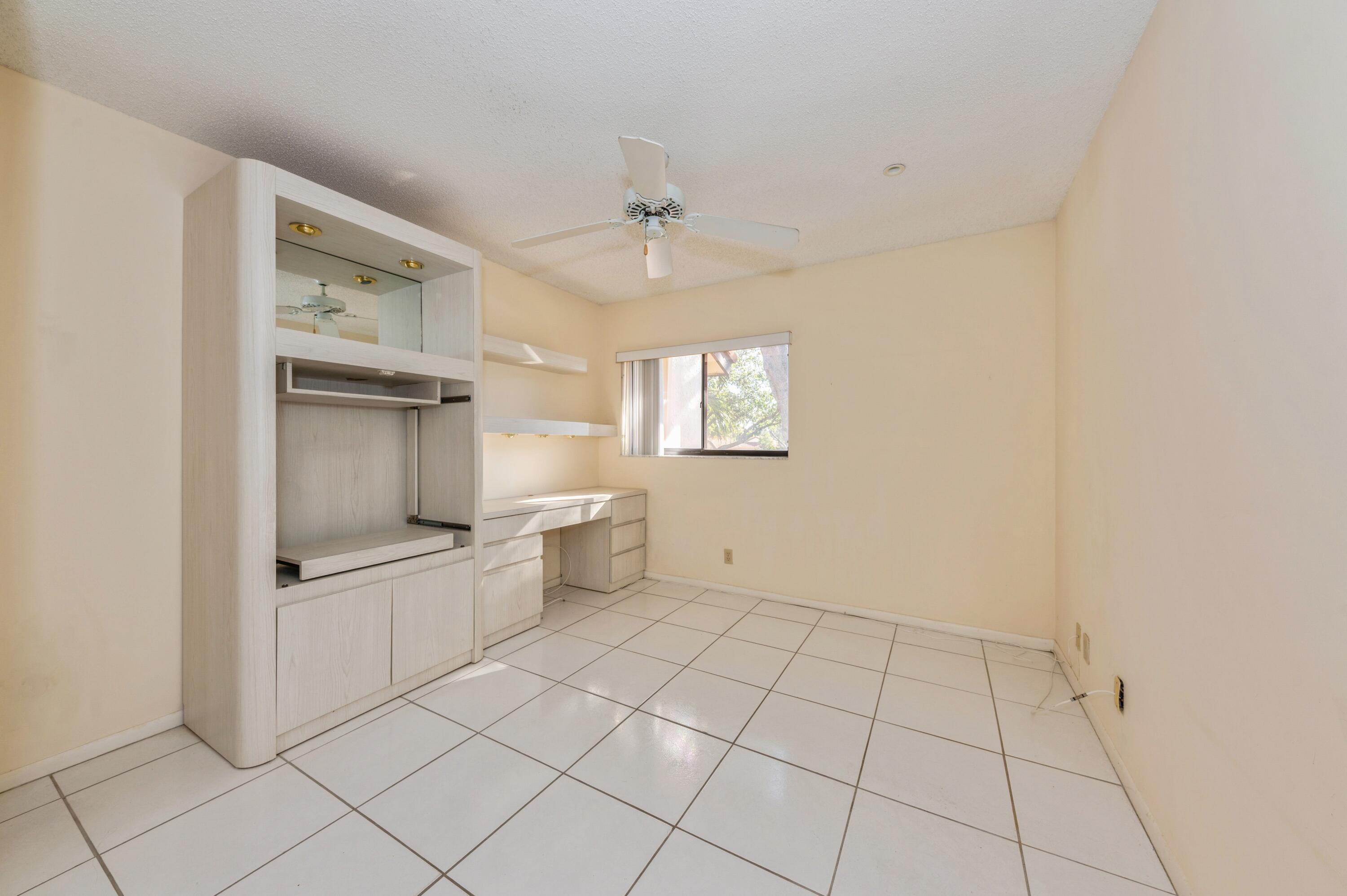 PALM CHASE LAKES CONDO - Residential