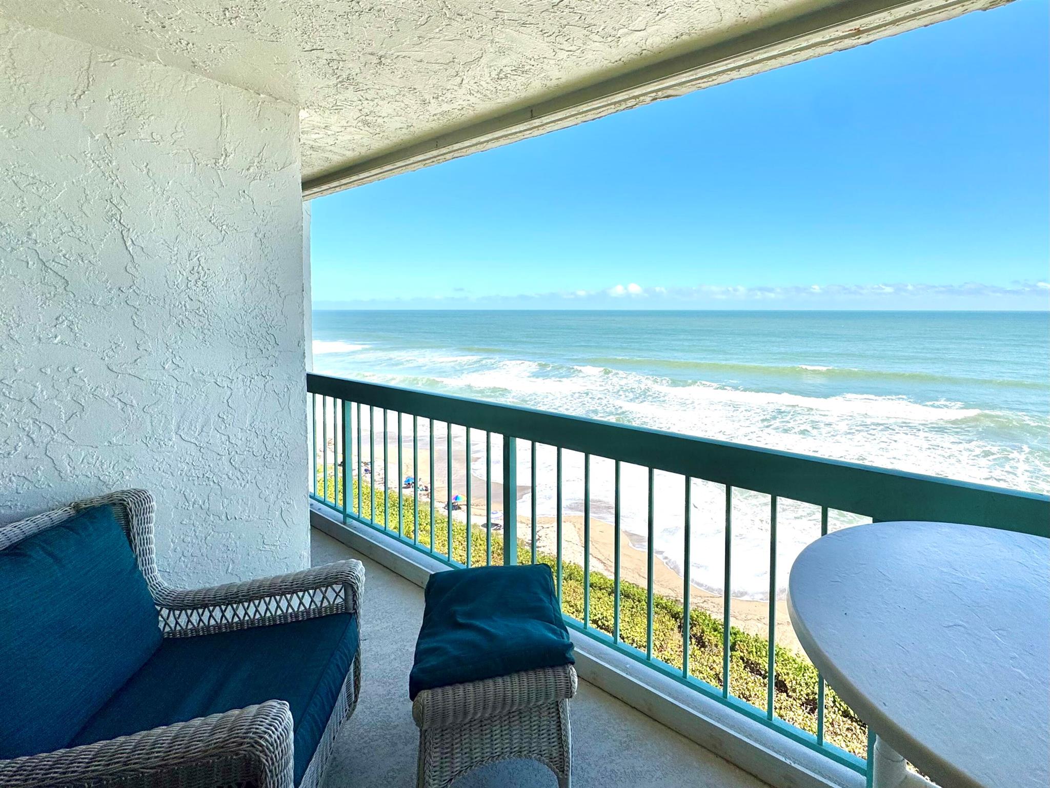 OCEANA OCEANFRONT CONDOMI - Residential Lease