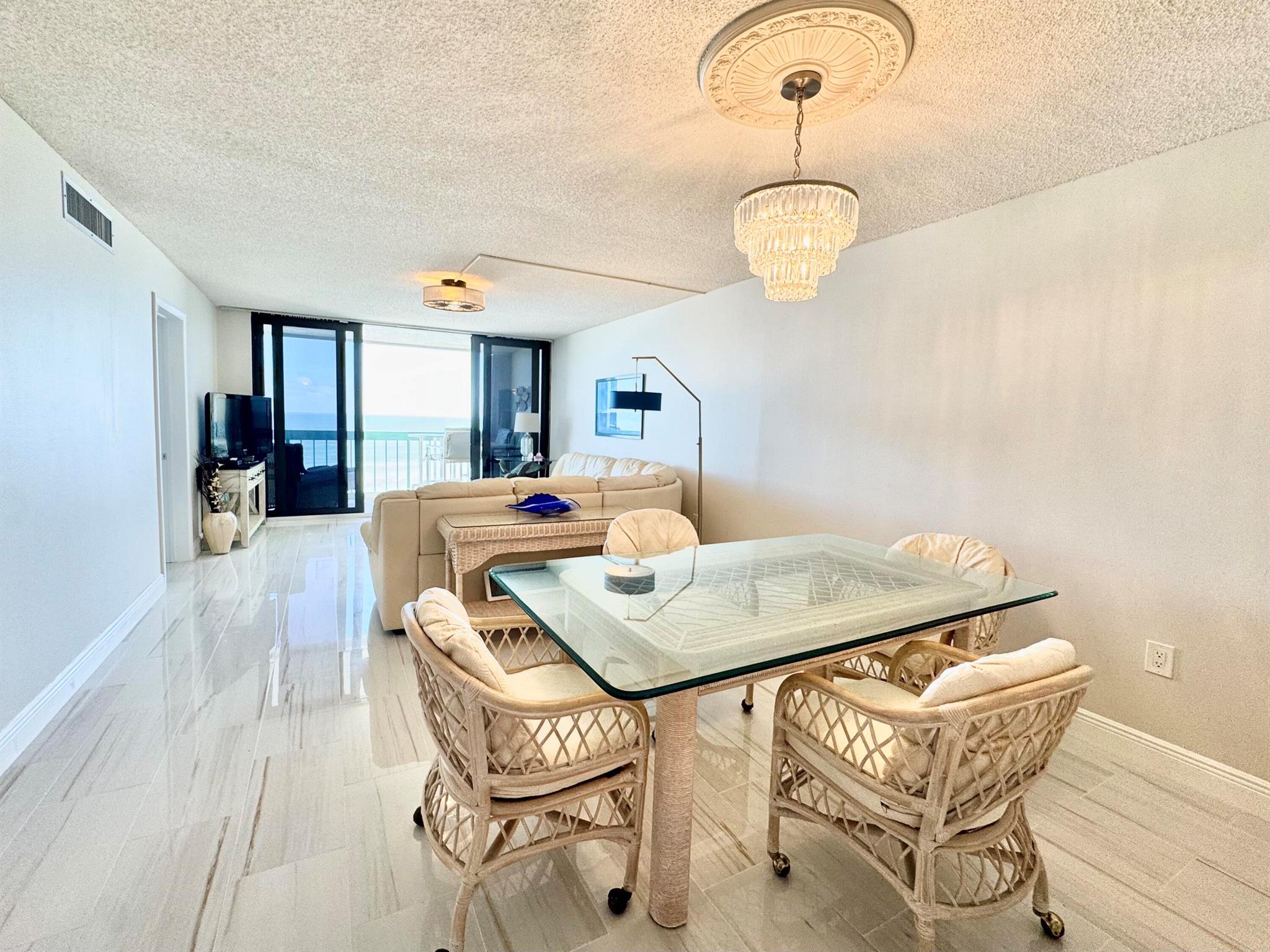 OCEANA OCEANFRONT CONDOMI - Residential Lease