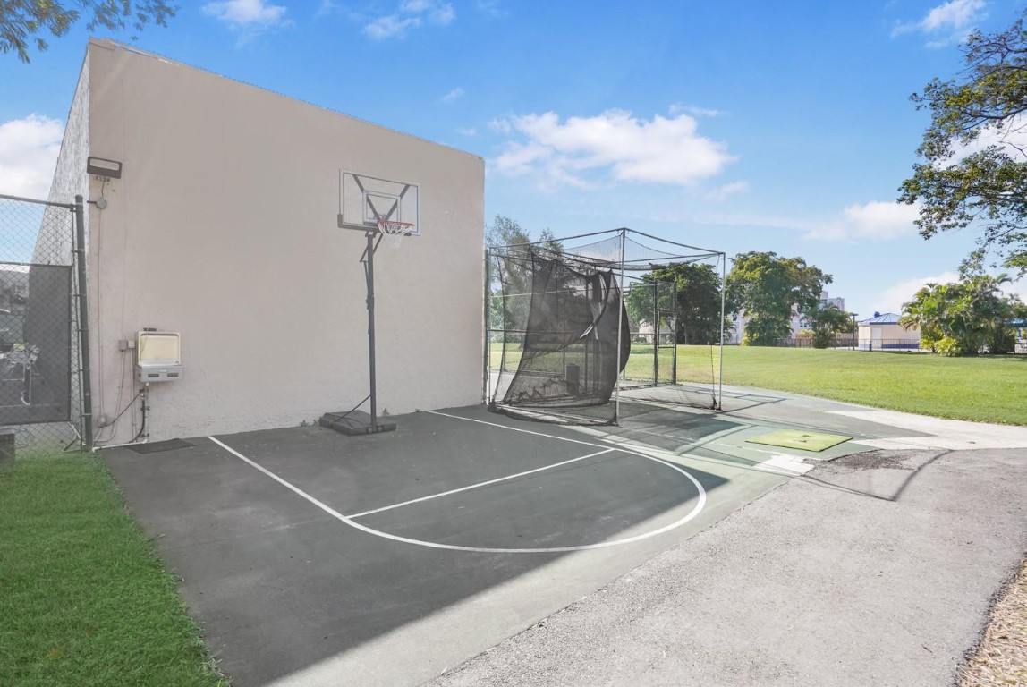 Sunrise Lakes ph 4 - Residential