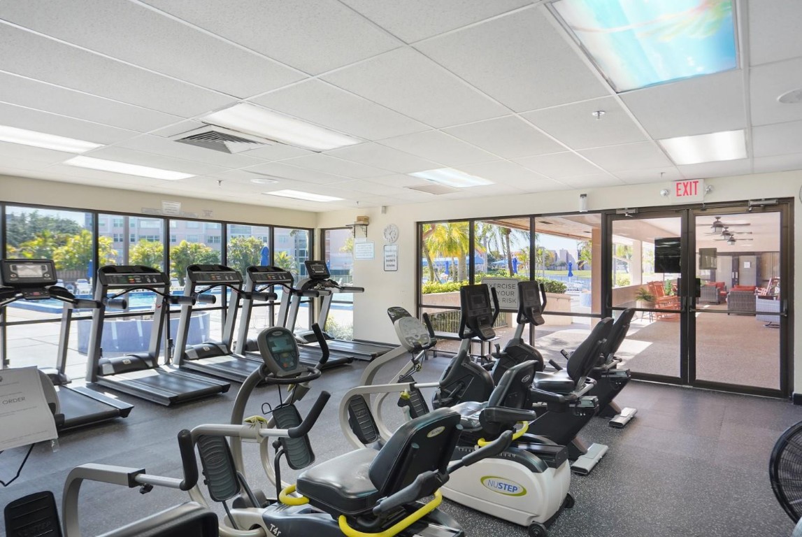 Sunrise Lakes ph 4 - Residential