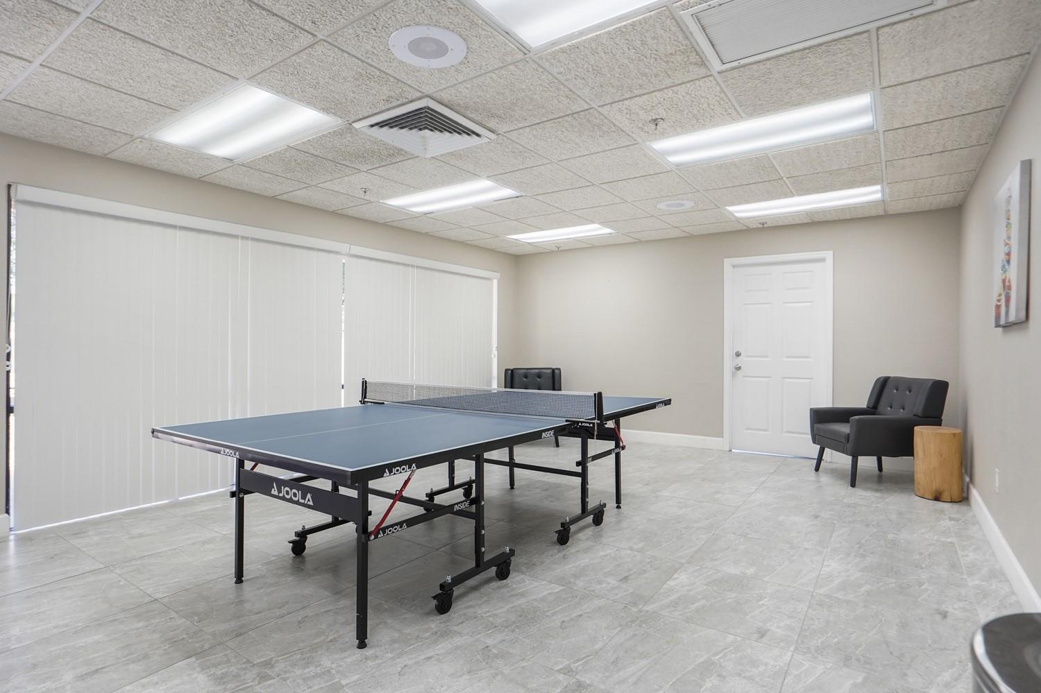 Sunrise Lakes ph 4 - Residential