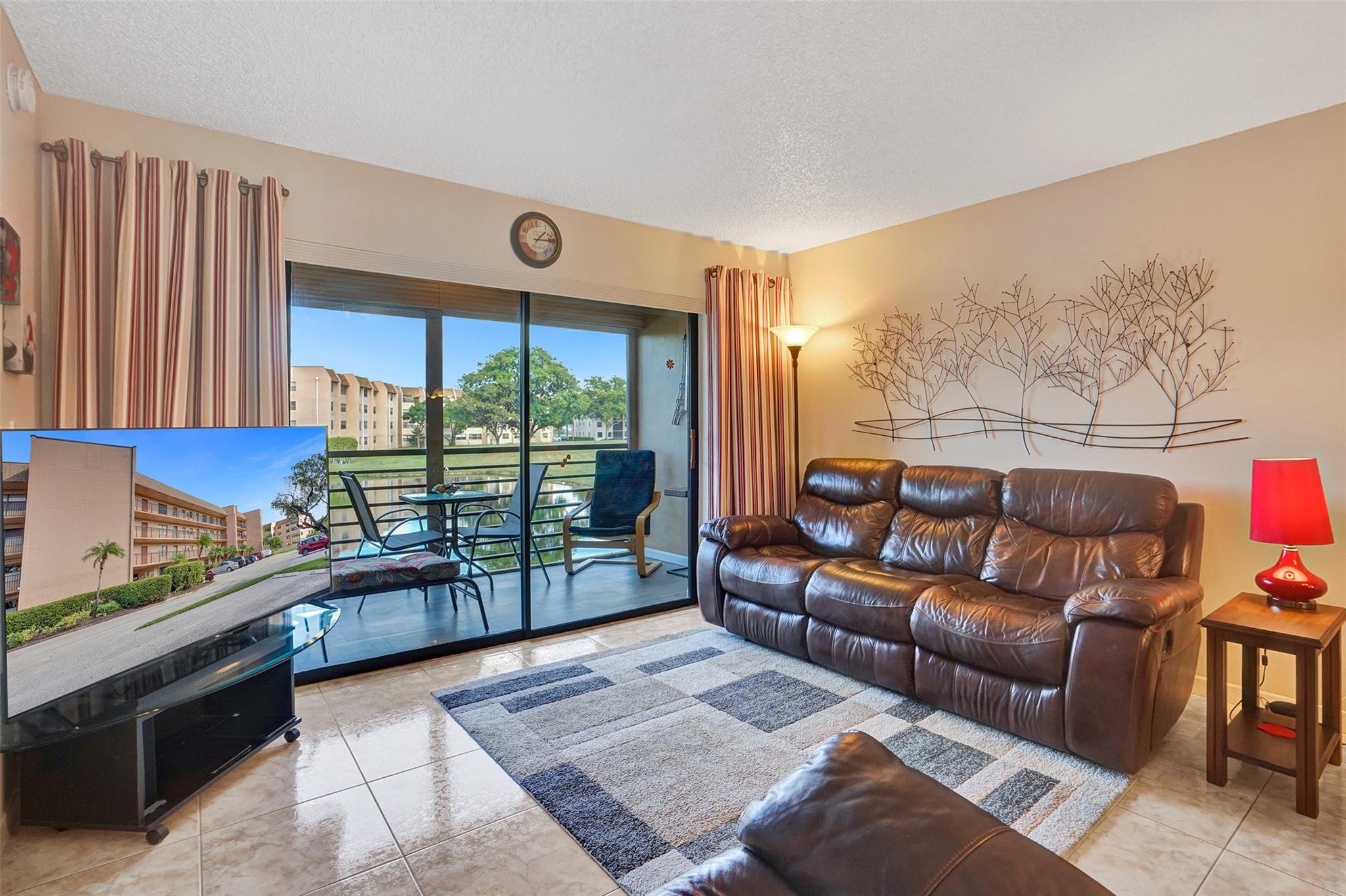 Sunrise Lakes ph 4 - Residential