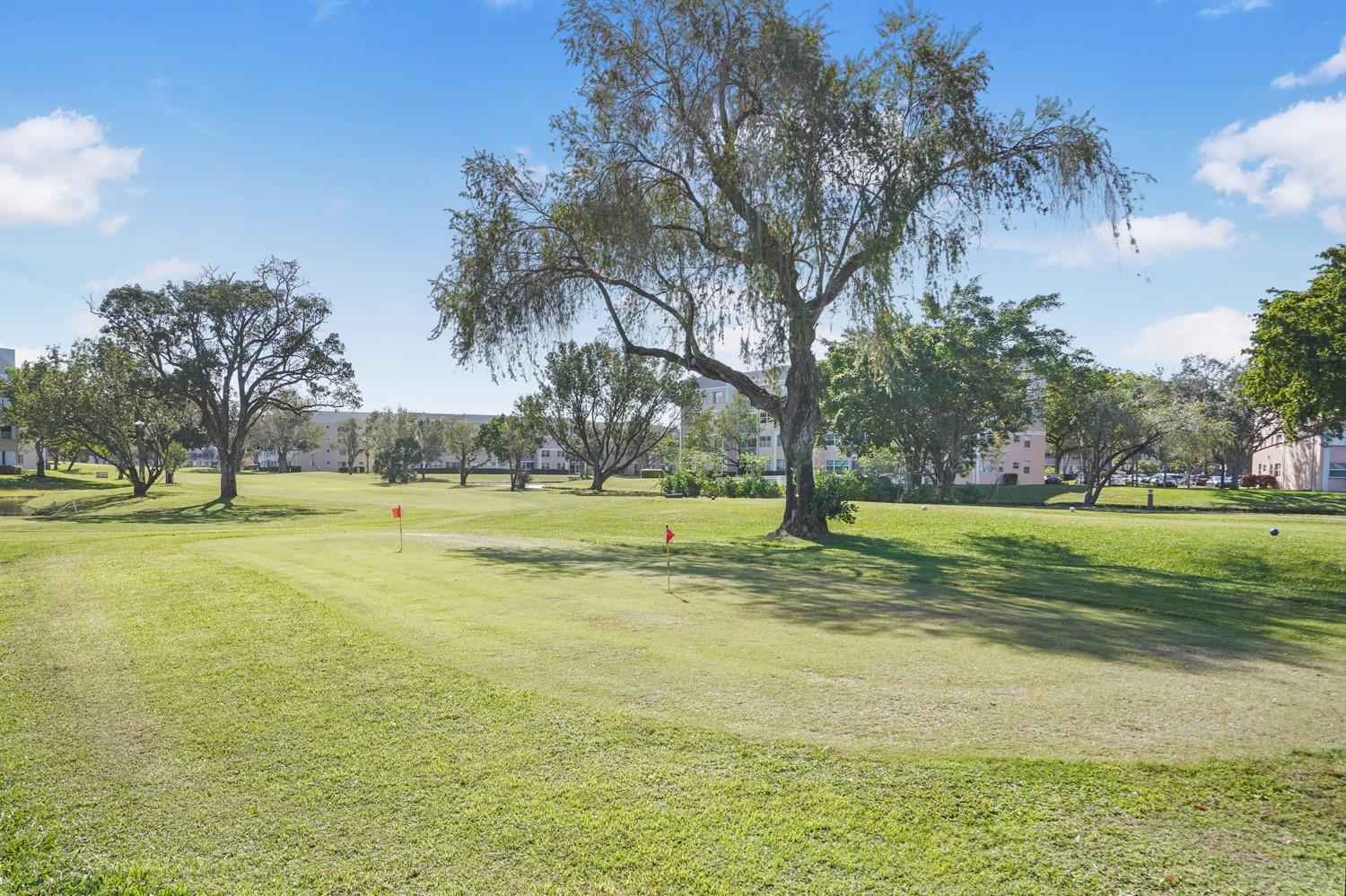 Sunrise Lakes ph 4 - Residential