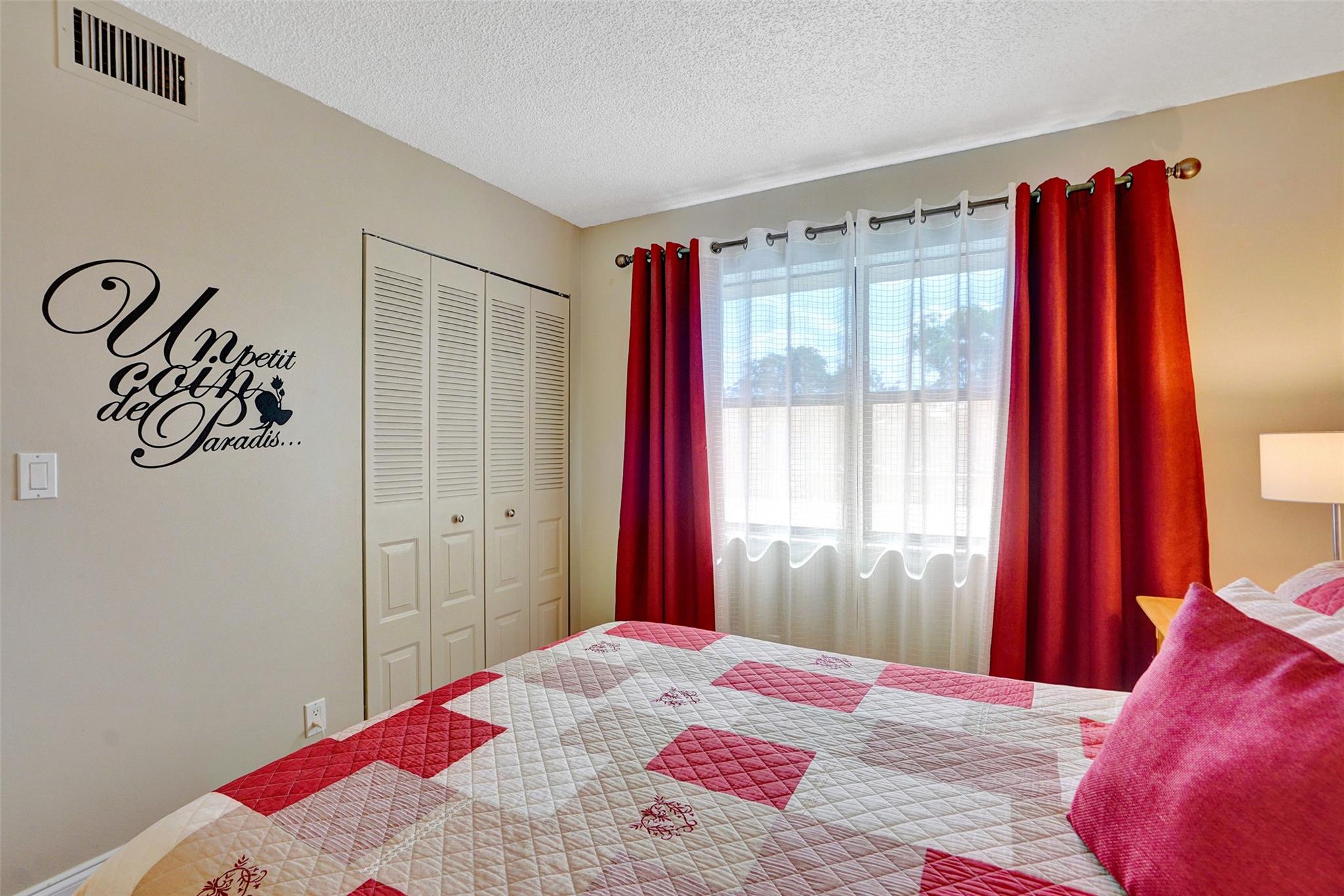 Sunrise Lakes ph 4 - Residential