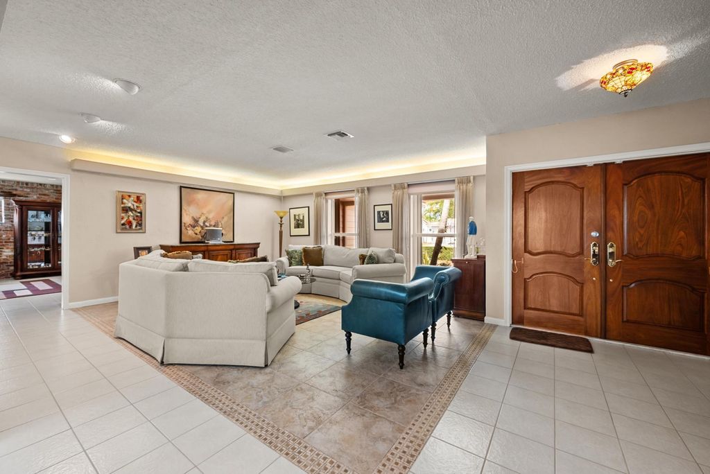 Photo of 3400 N 47th Avenue, Hollywood, FL 33021 (MLS # F10556483)