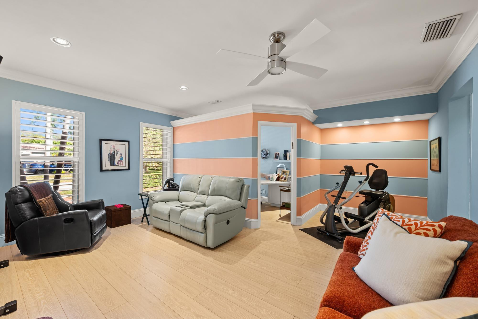 EMERALD HILLS - Residential