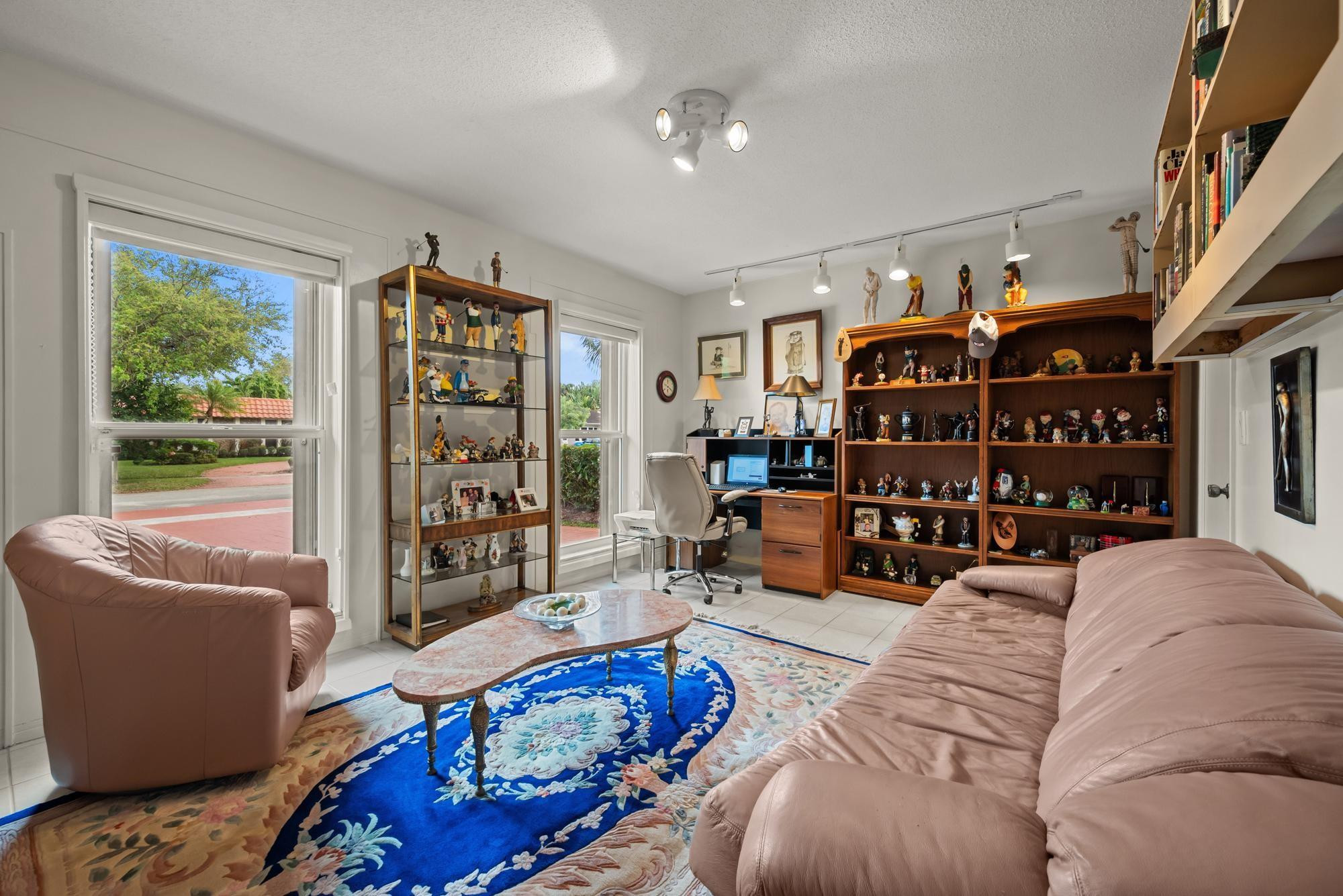 EMERALD HILLS - Residential