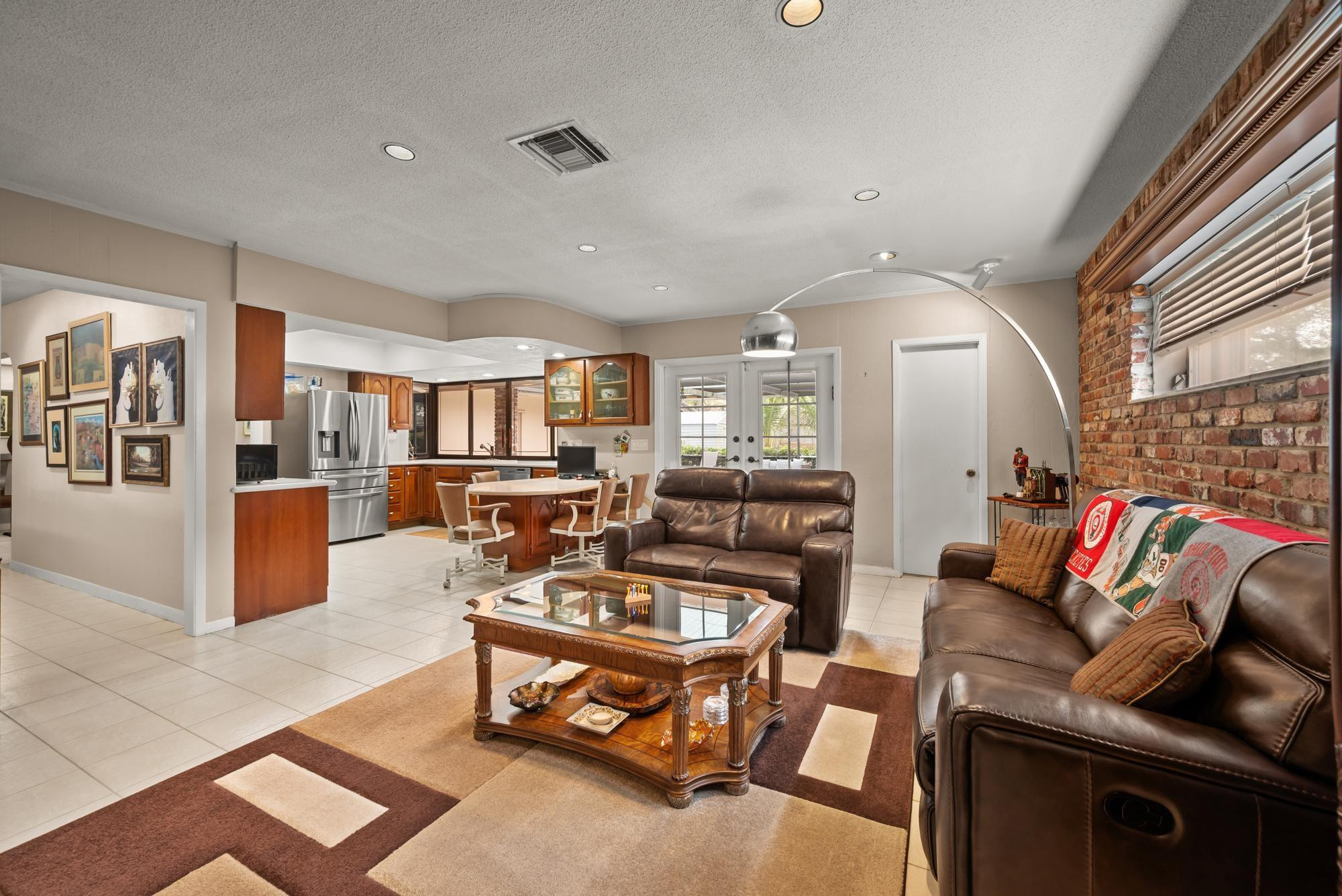 EMERALD HILLS - Residential