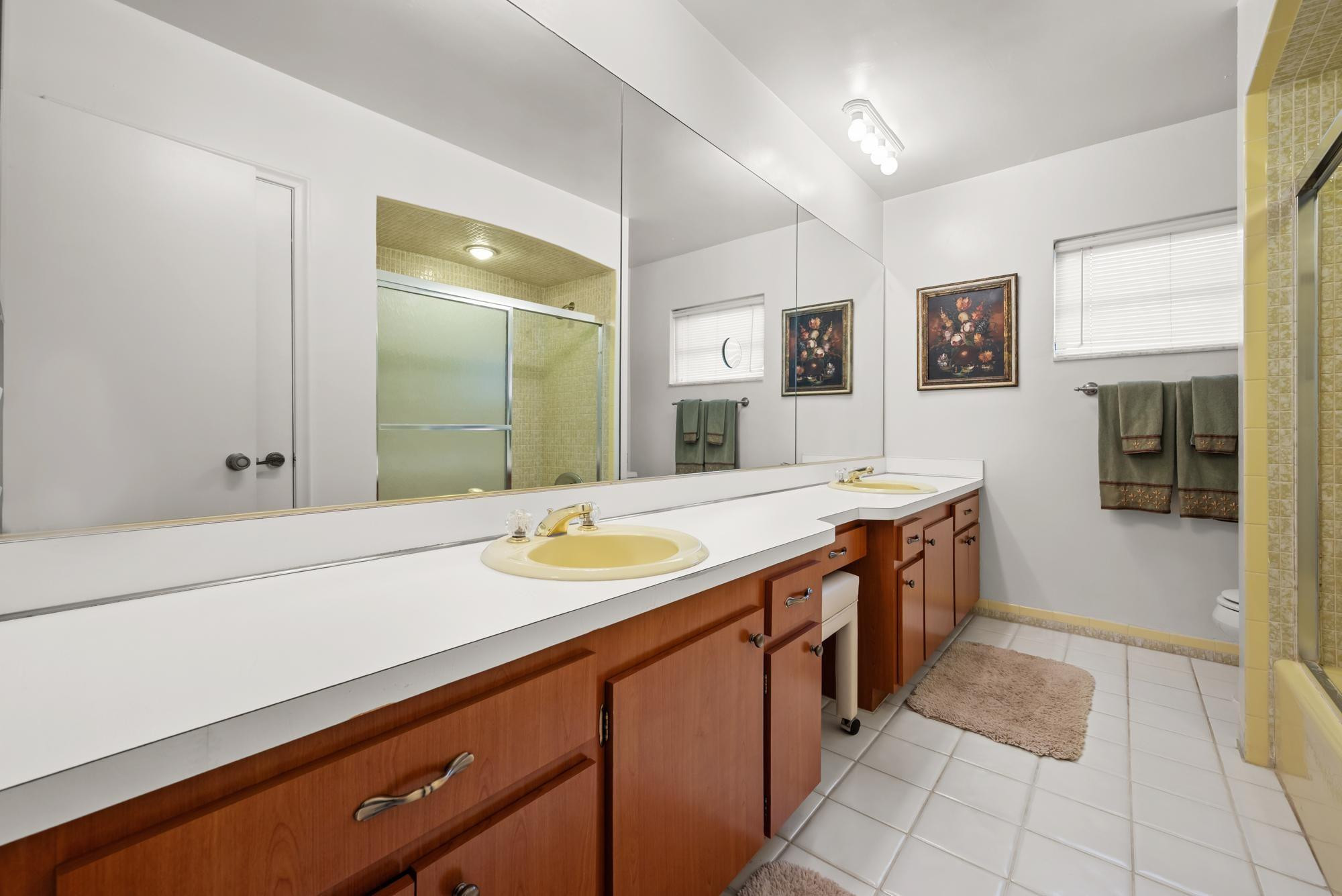 EMERALD HILLS - Residential