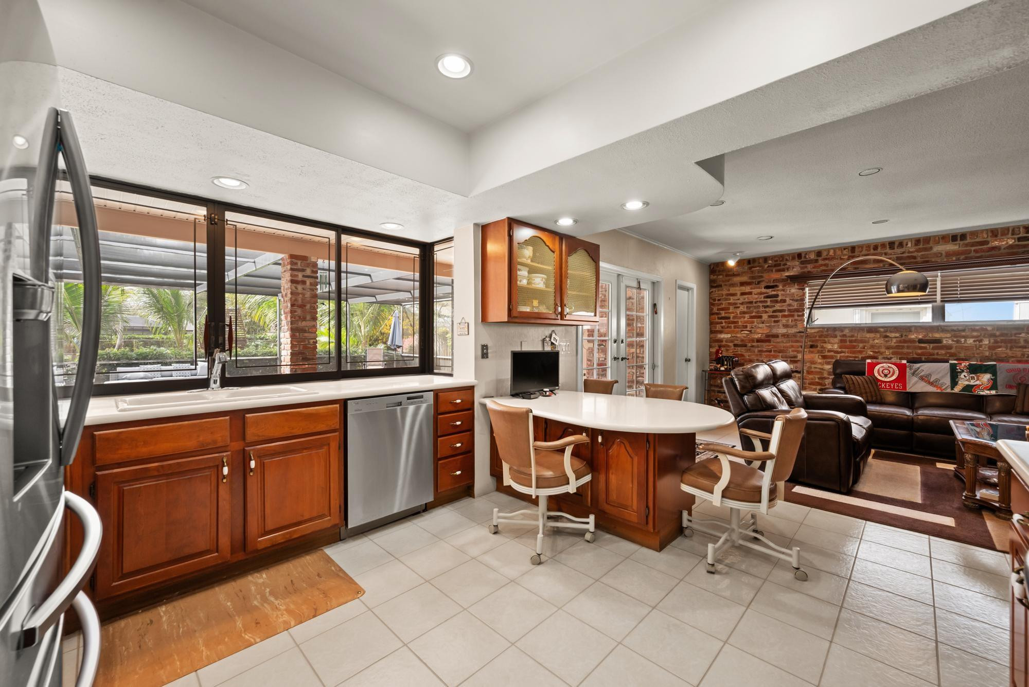 EMERALD HILLS - Residential