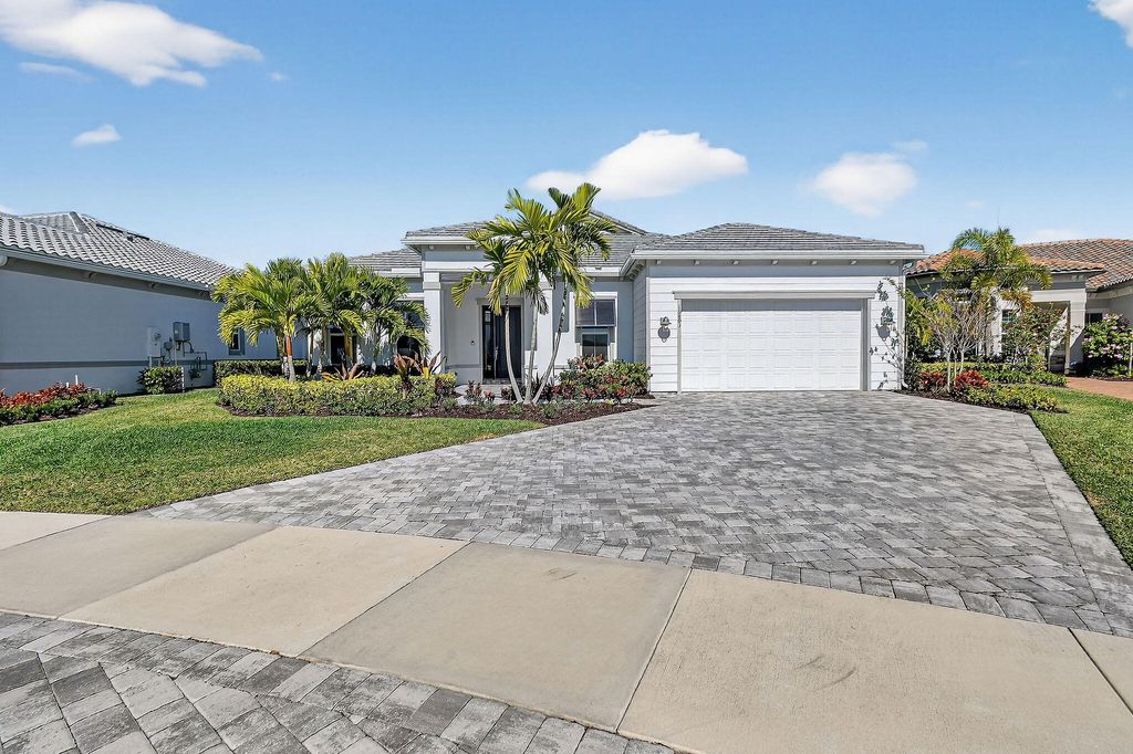 Photo of 10803 Stellar Circle, Palm Beach Gardens, FL 33412 (MLS # R11168879)