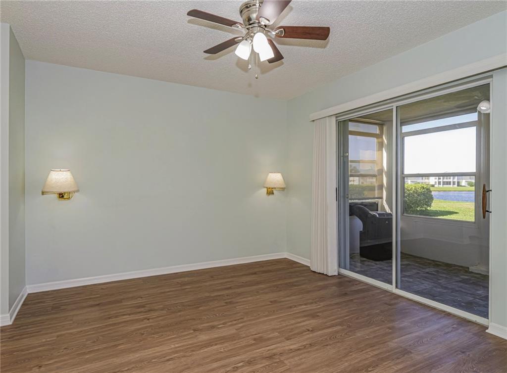 GROVE ISLE EAST CONDOMINI - Residential