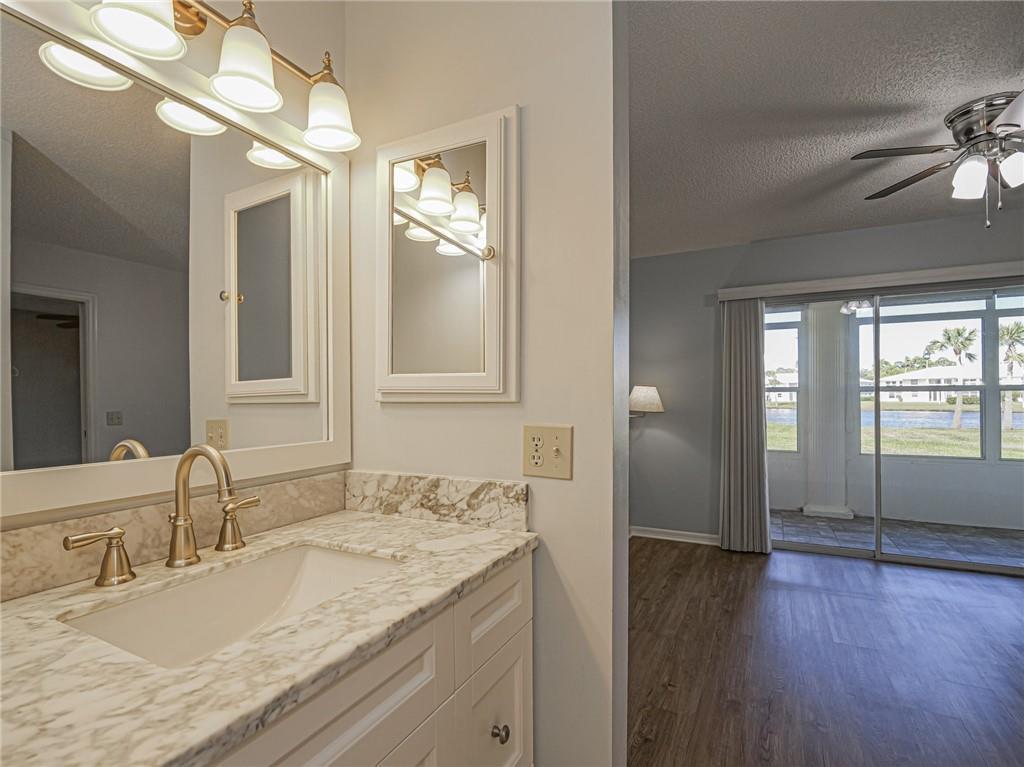 GROVE ISLE EAST CONDOMINI - Residential