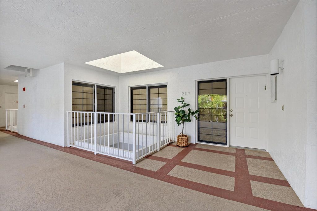 Photo of 7369 Orangewood Lane #307, Boca Raton, FL 33433 (MLS # R11149025)