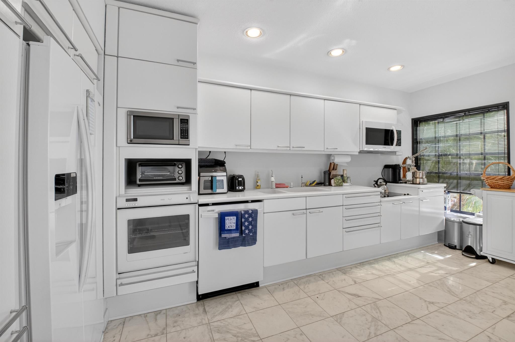 GARDEN IN THE GROVE CONDO - Residential