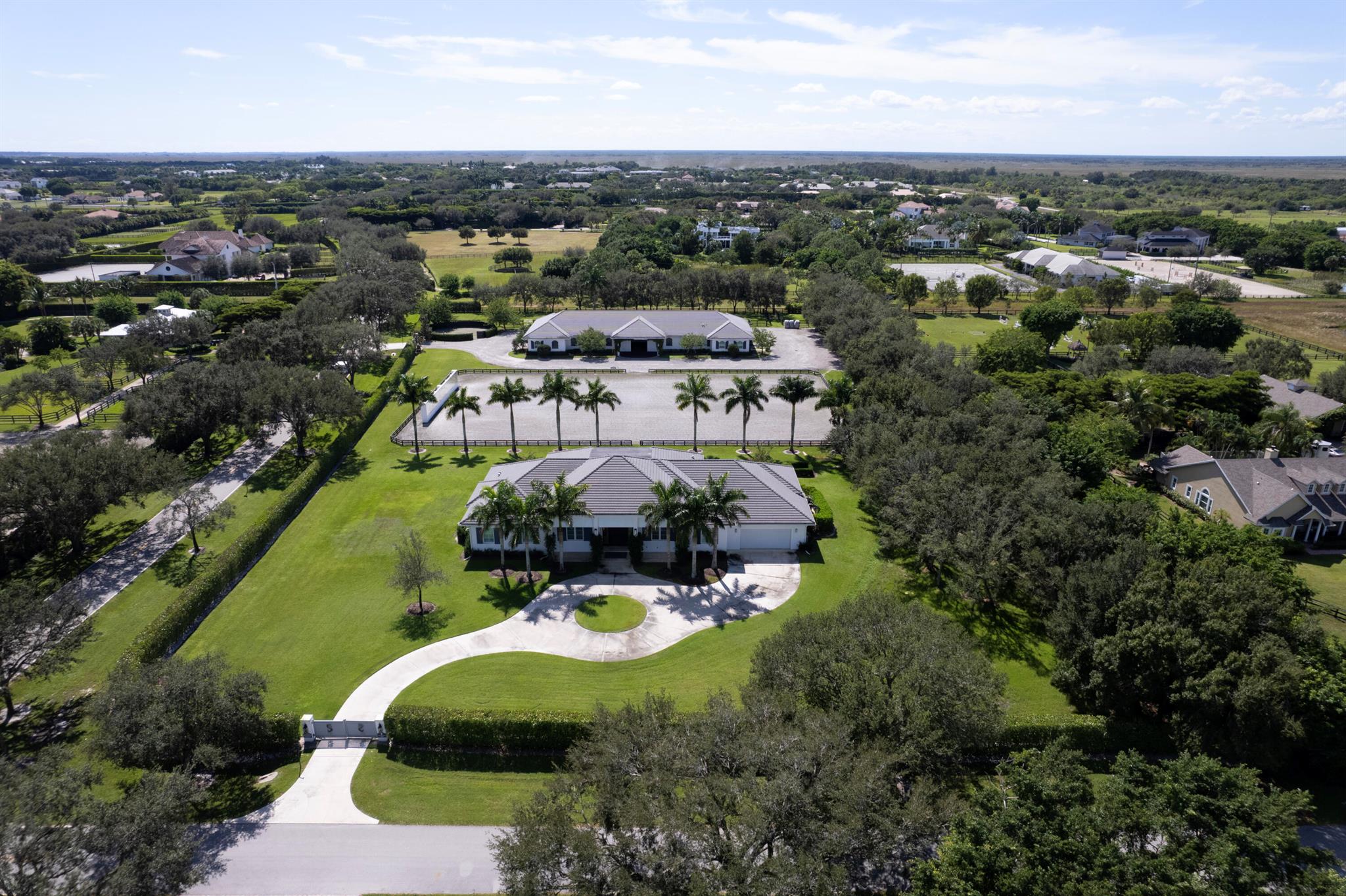 PALM BEACH POINT - Residential