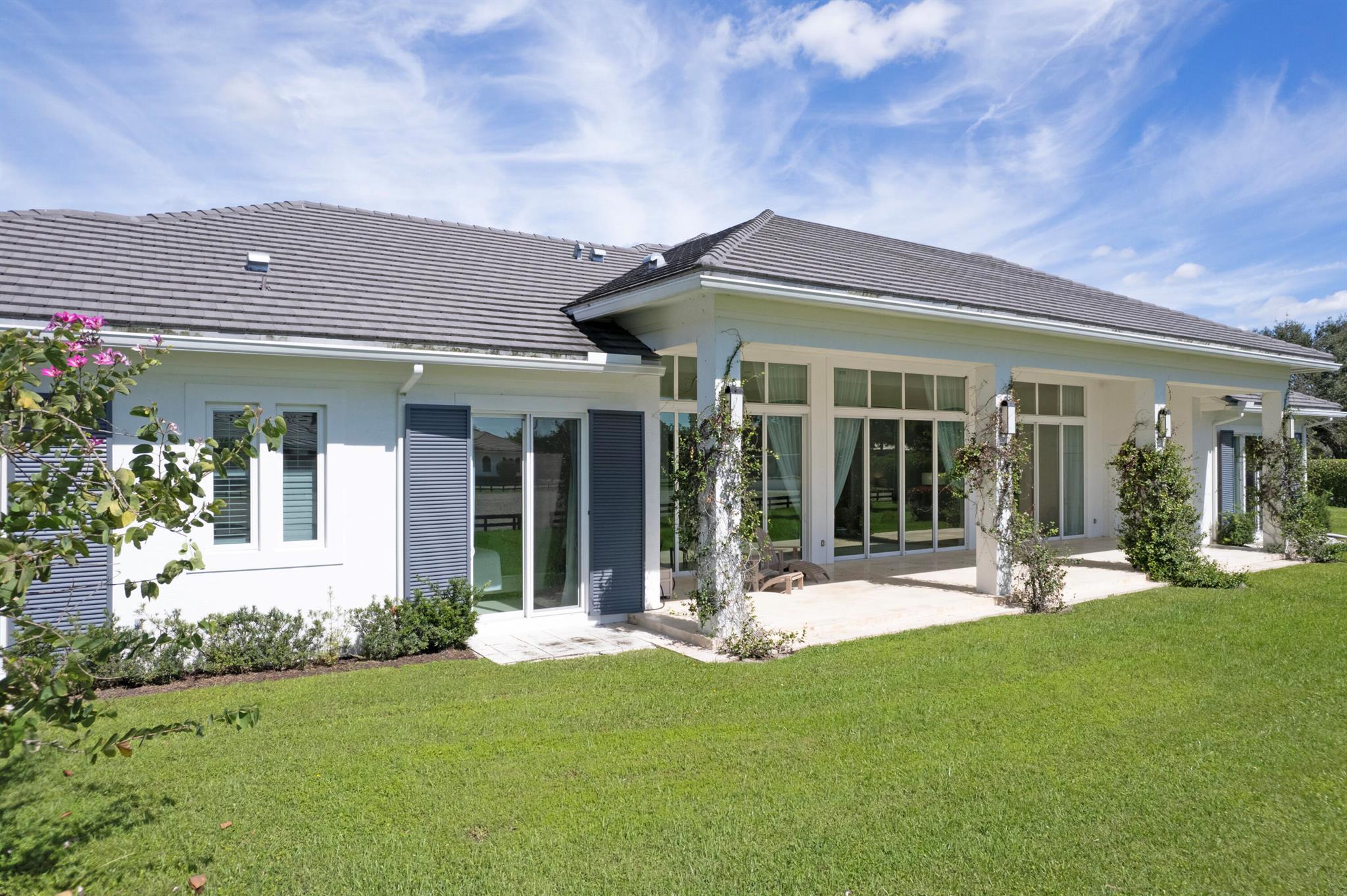 PALM BEACH POINT - Residential