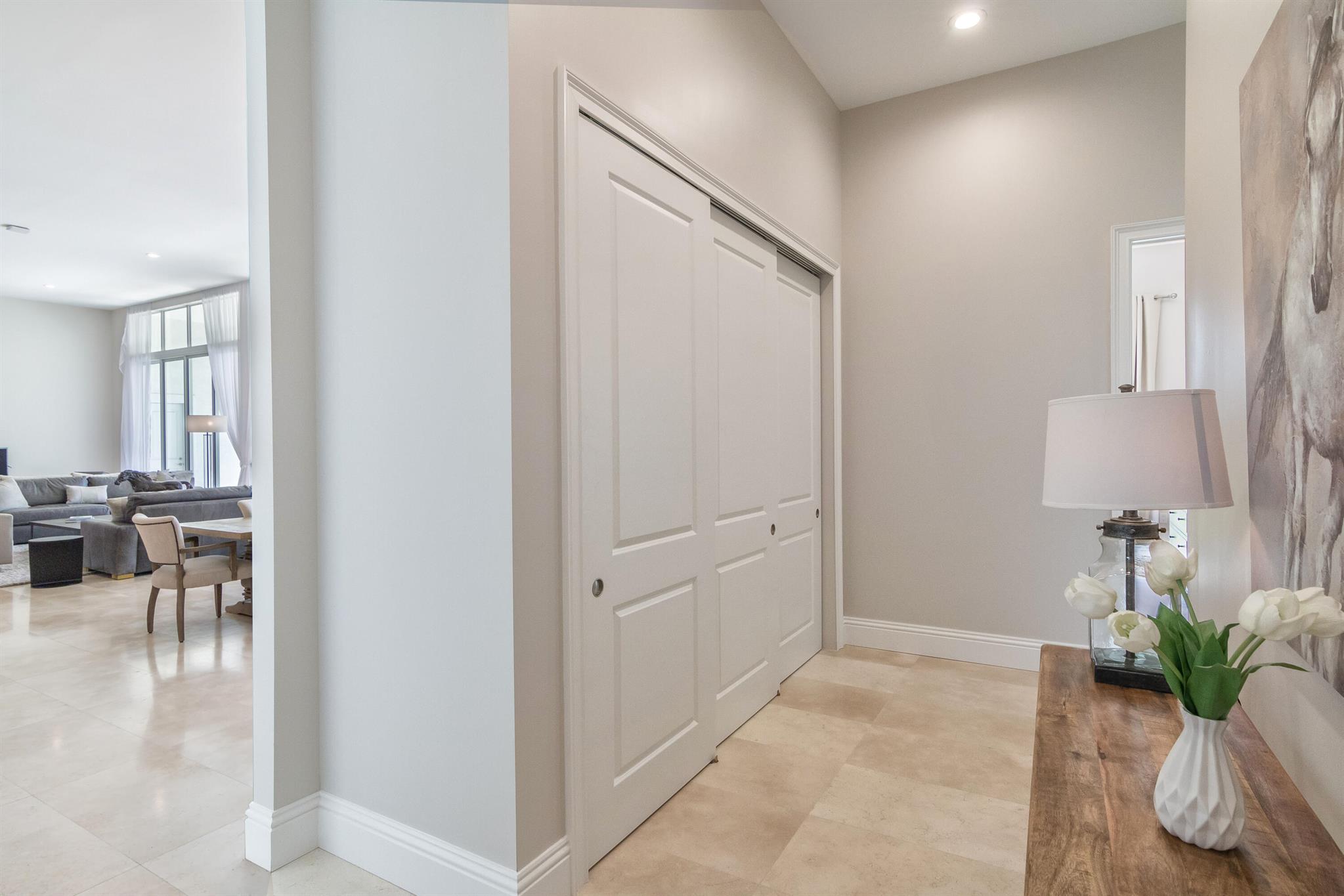 PALM BEACH POINT - Residential