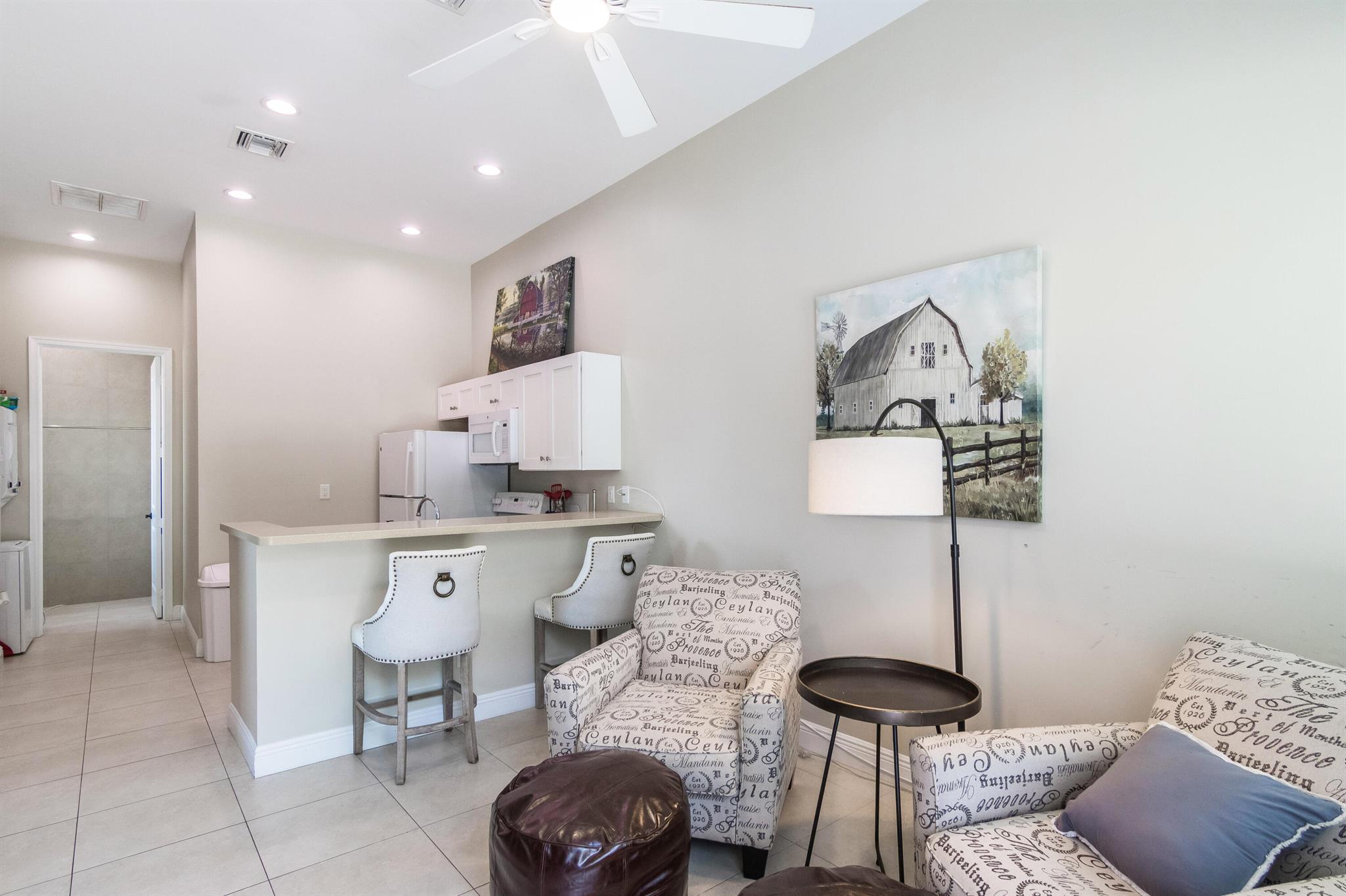 PALM BEACH POINT - Residential