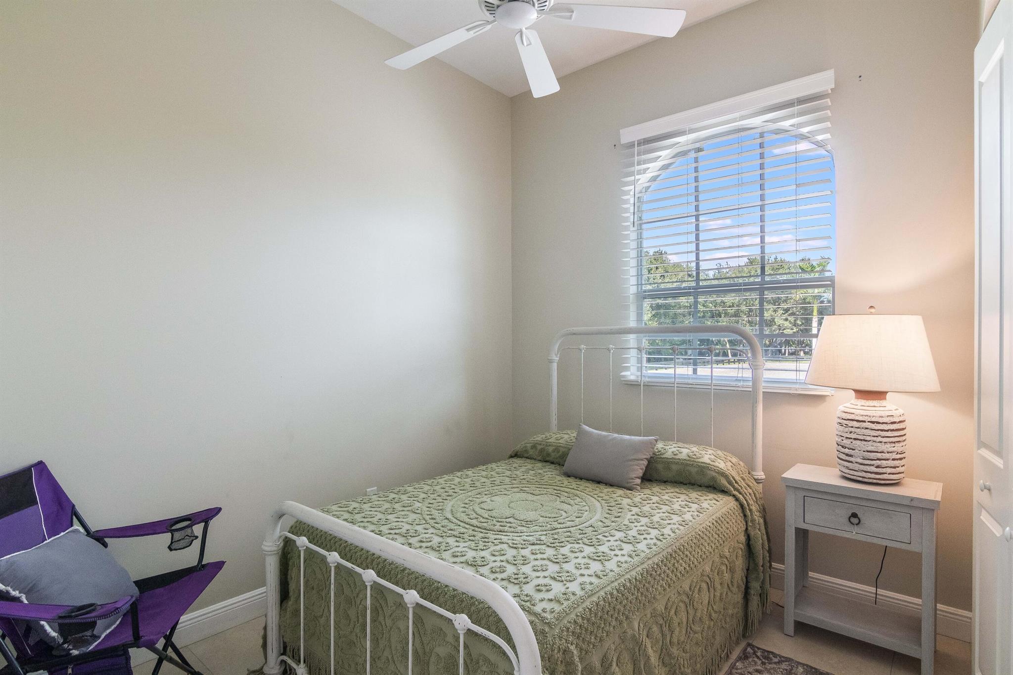 PALM BEACH POINT - Residential