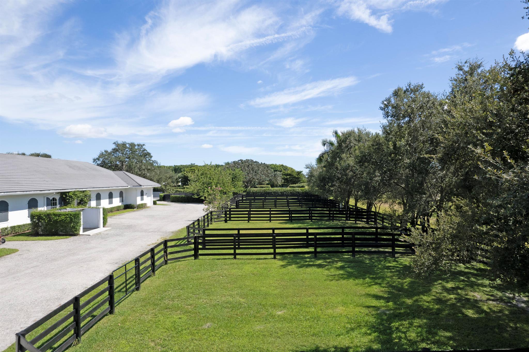 PALM BEACH POINT - Residential
