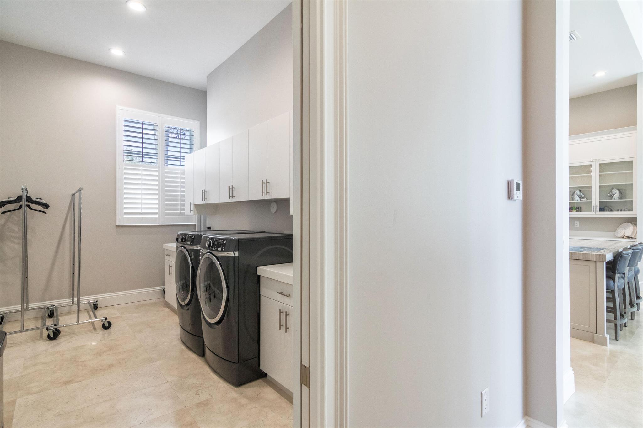 PALM BEACH POINT - Residential