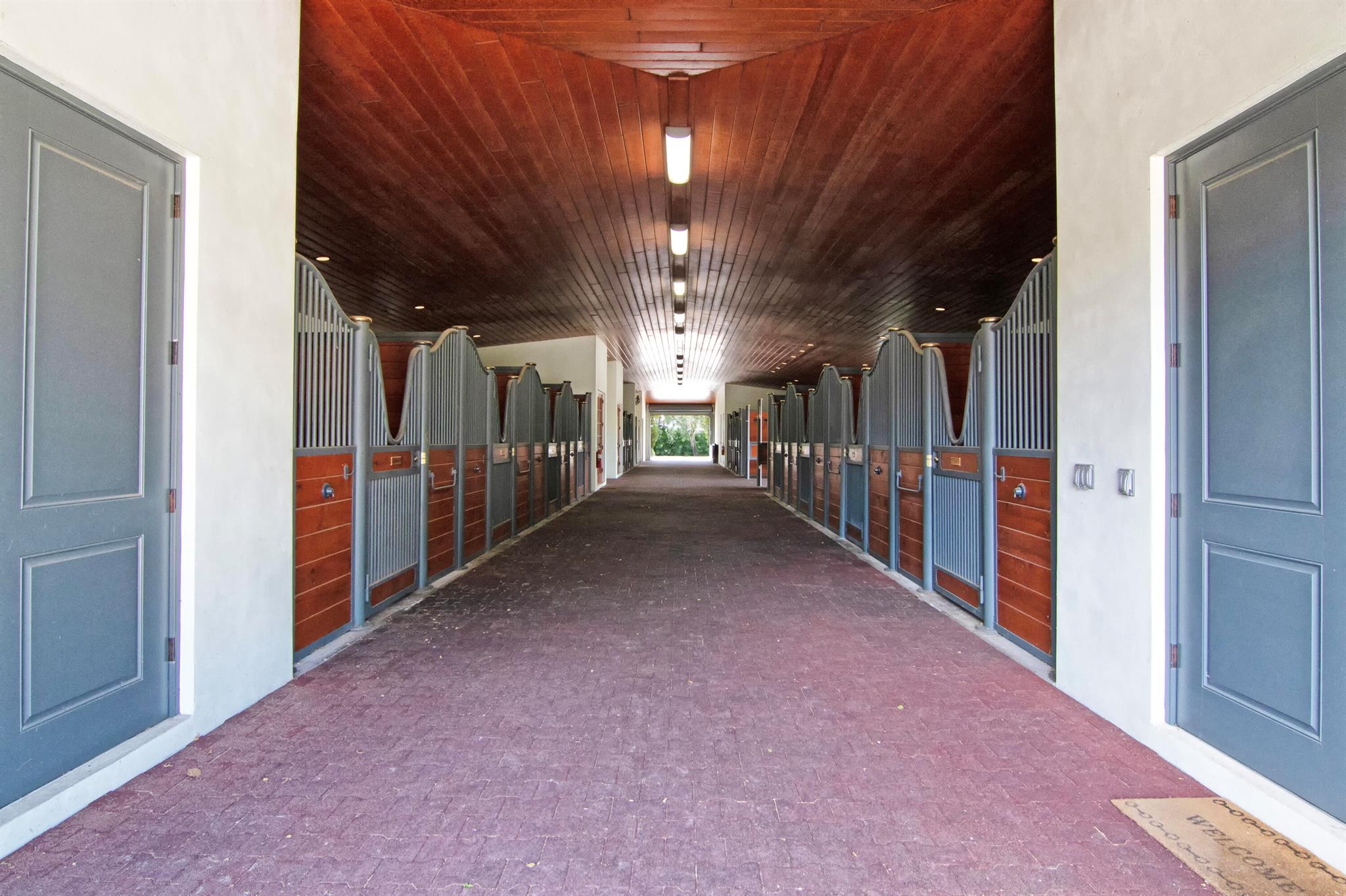 PALM BEACH POINT - Residential