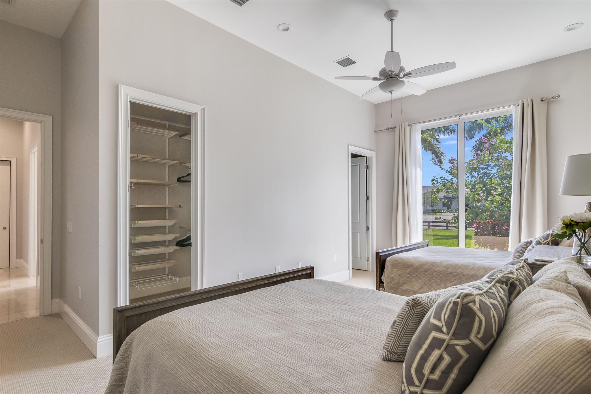 PALM BEACH POINT - Residential