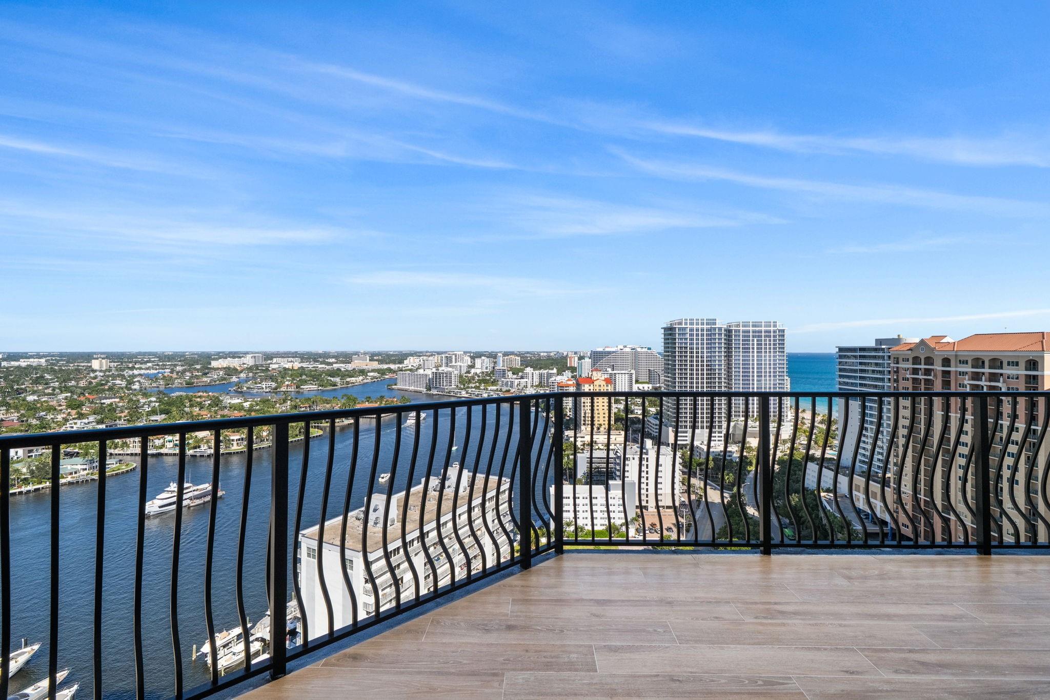 Jackson Tower - Residential