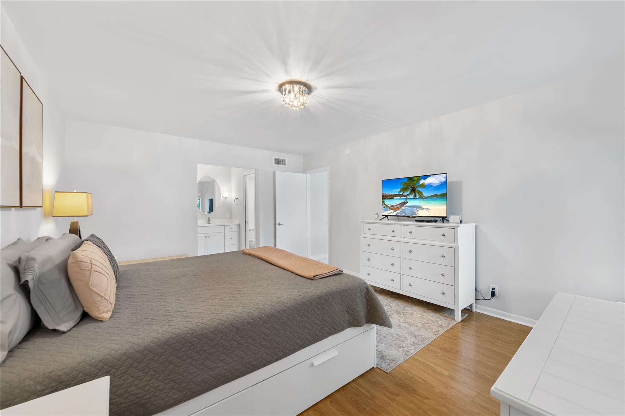 Las Vistas Inverrary - Residential