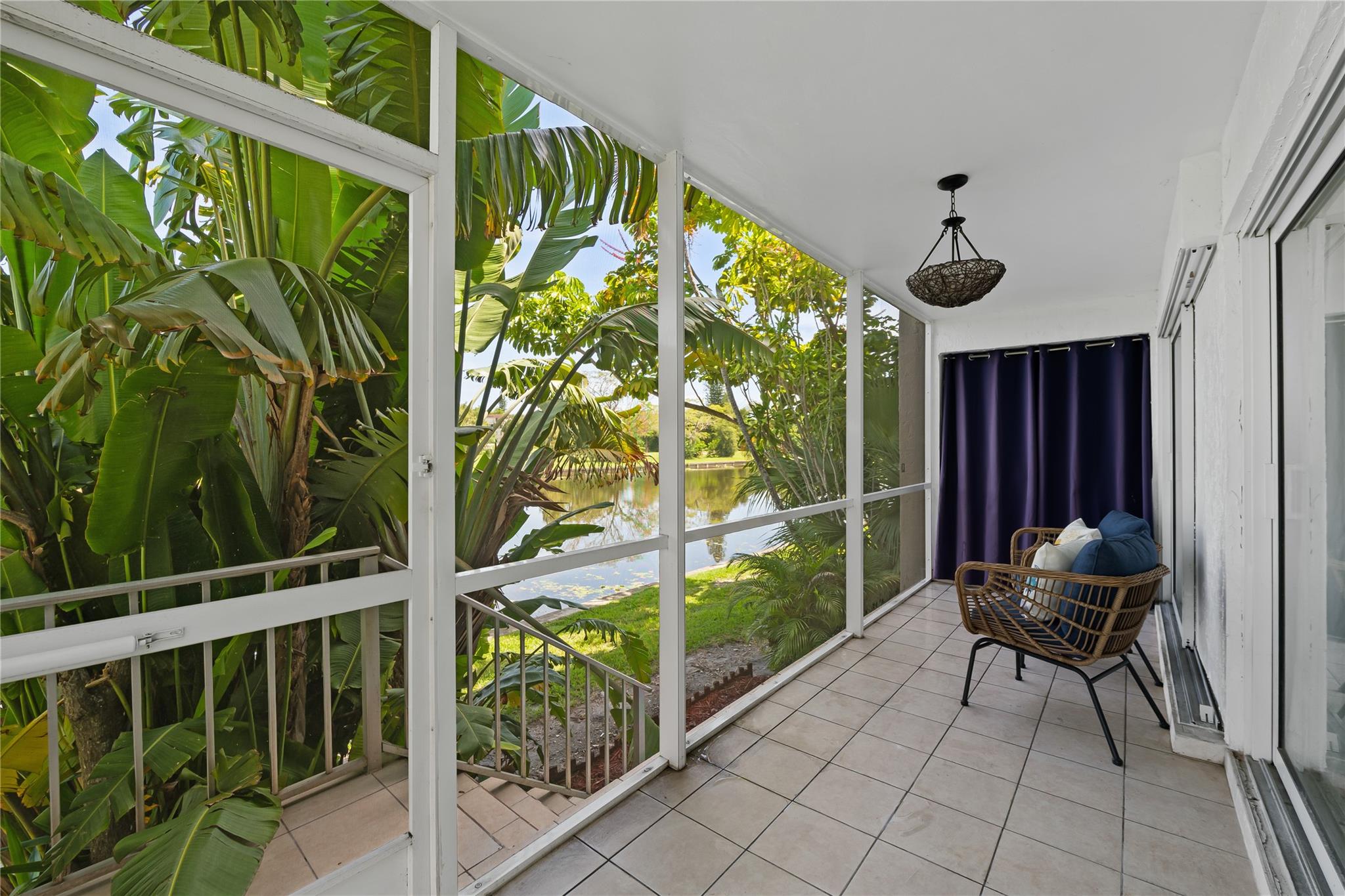 Las Vistas Inverrary - Residential