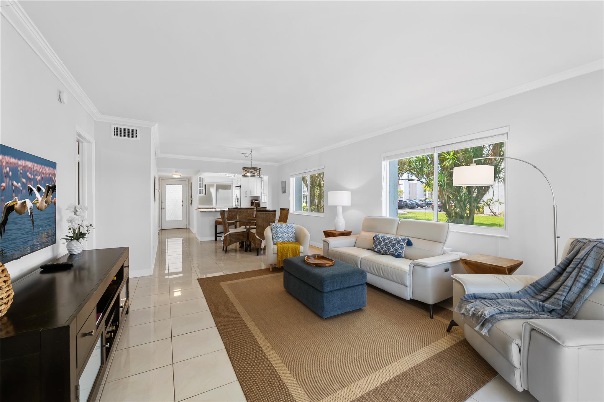 Las Vistas Inverrary - Residential
