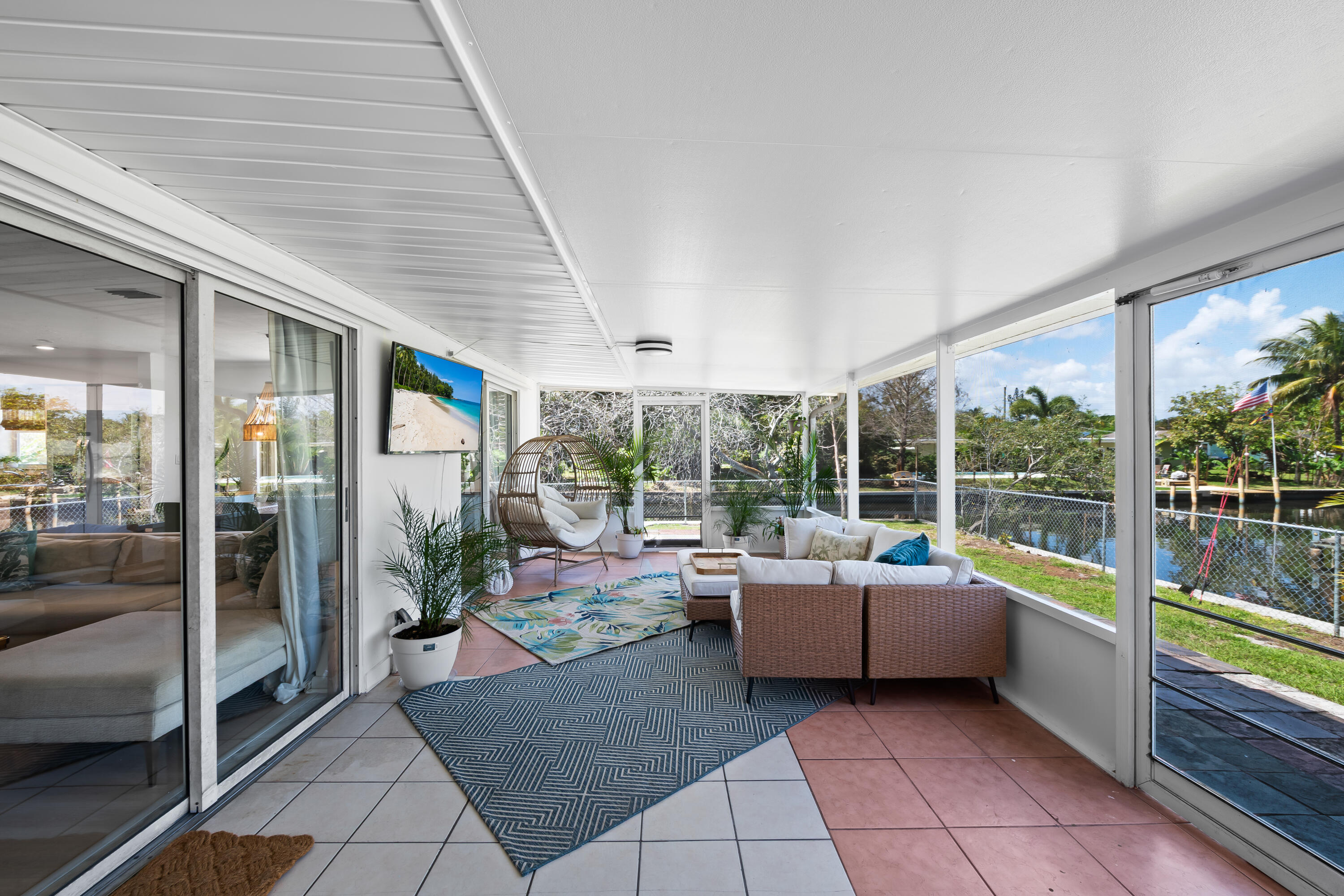 RIVER RUN - Residential