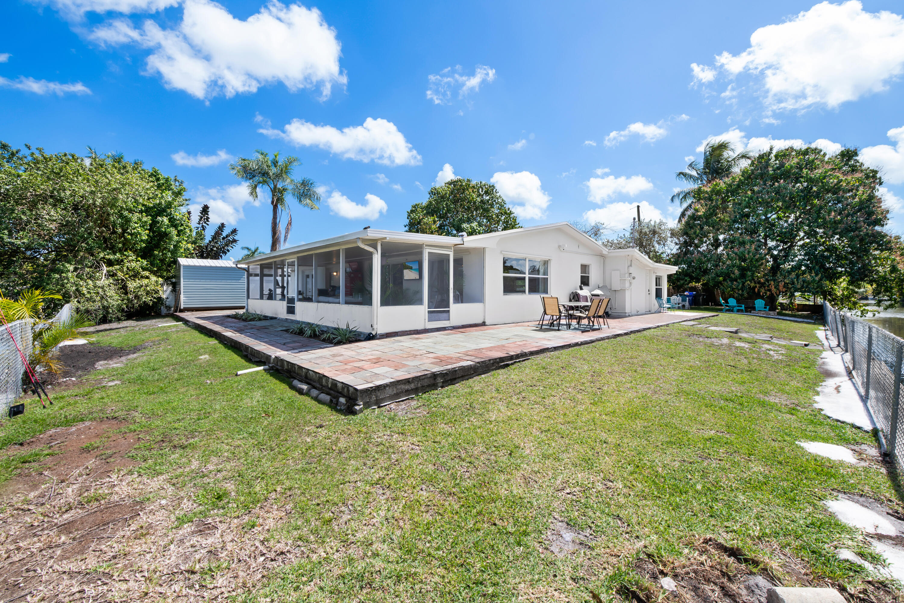 RIVER RUN - Residential