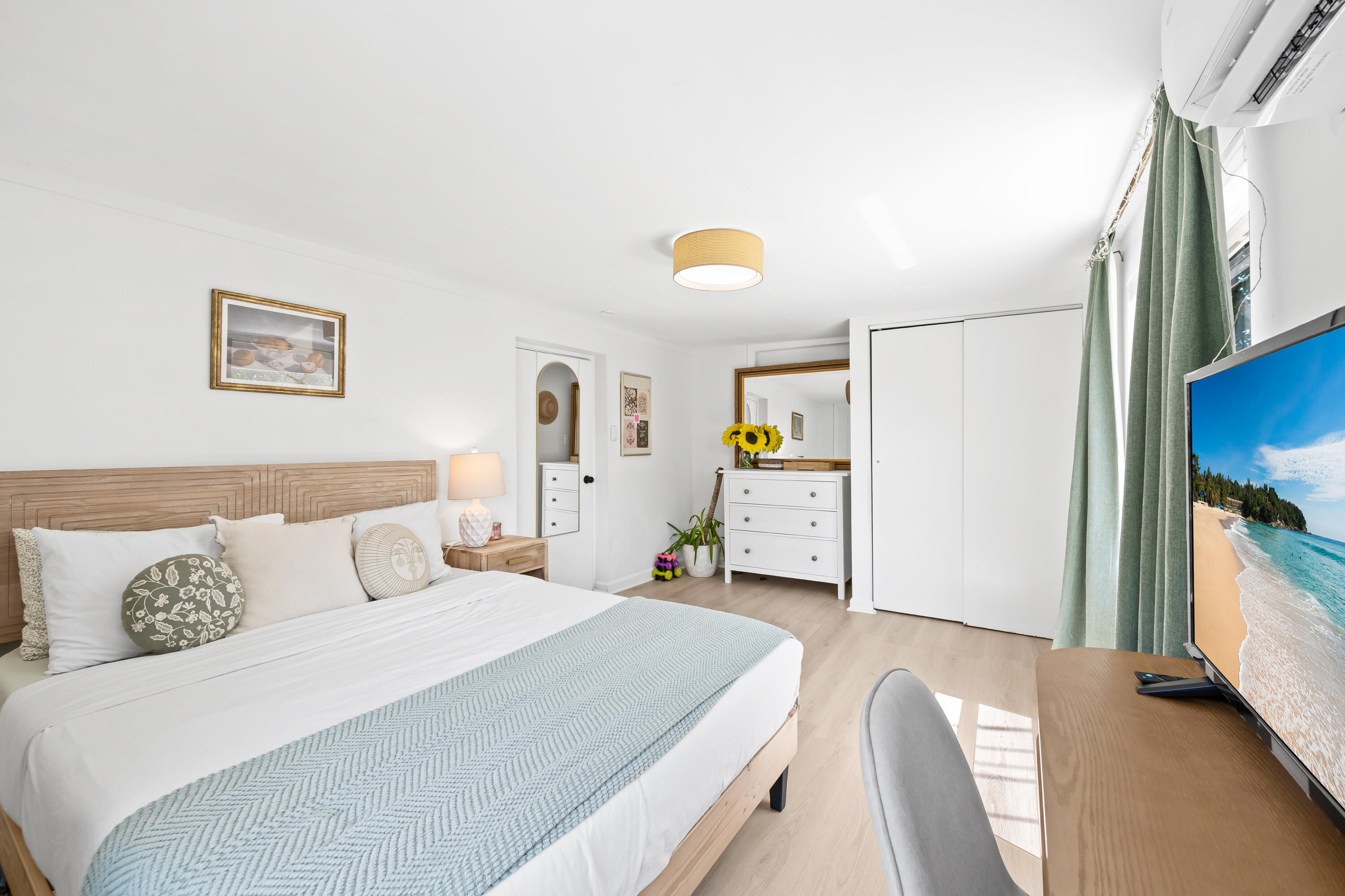 RIVER RUN - Residential