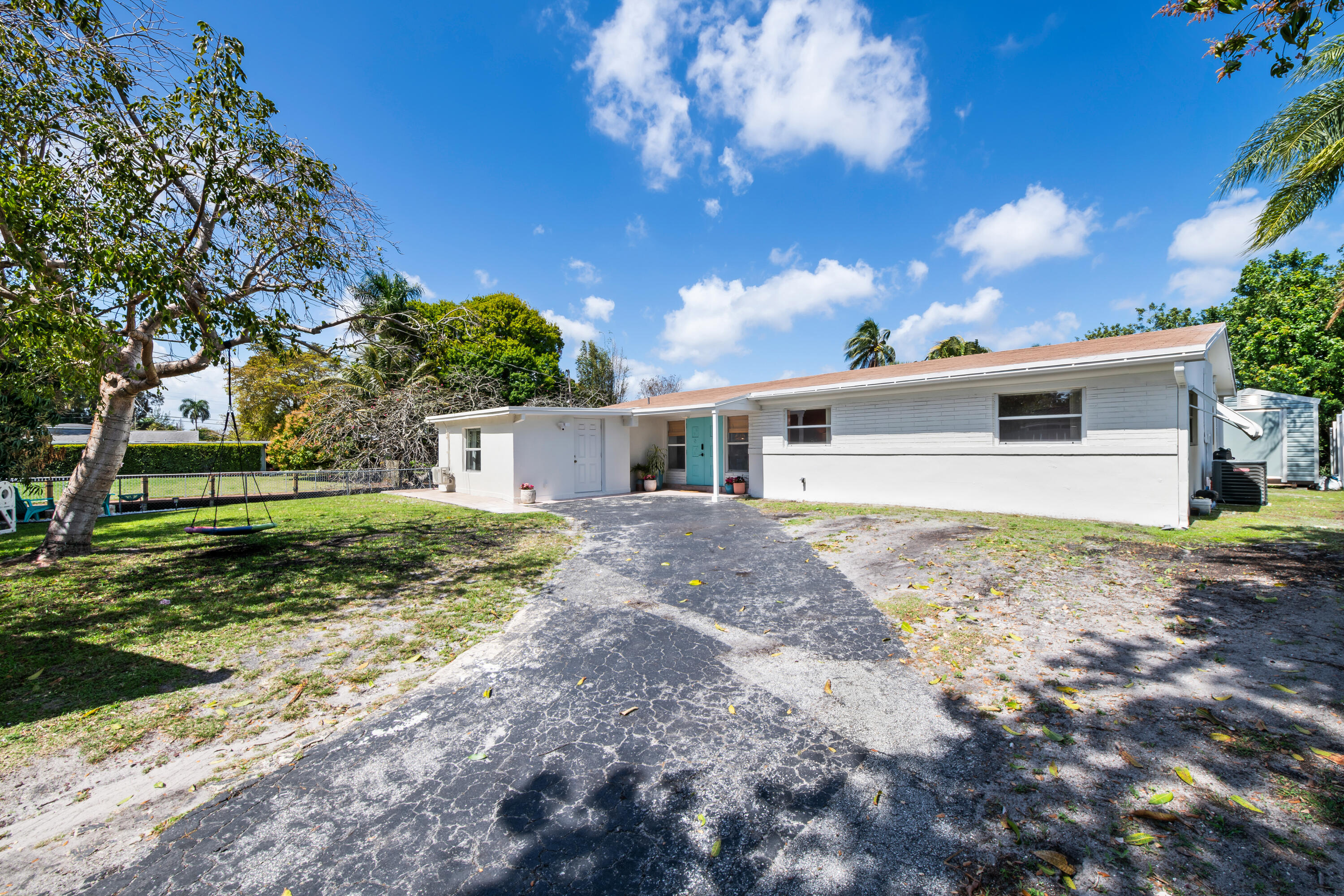 RIVER RUN - Residential