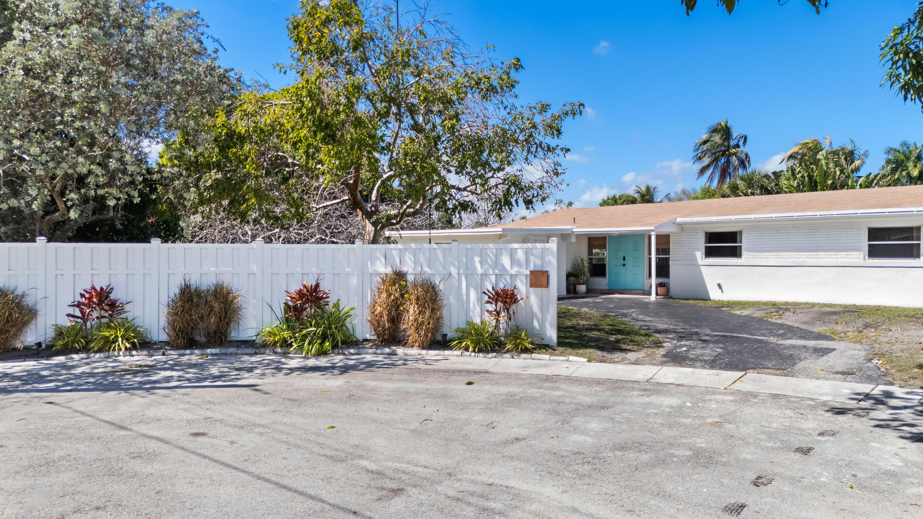 RIVER RUN - Residential