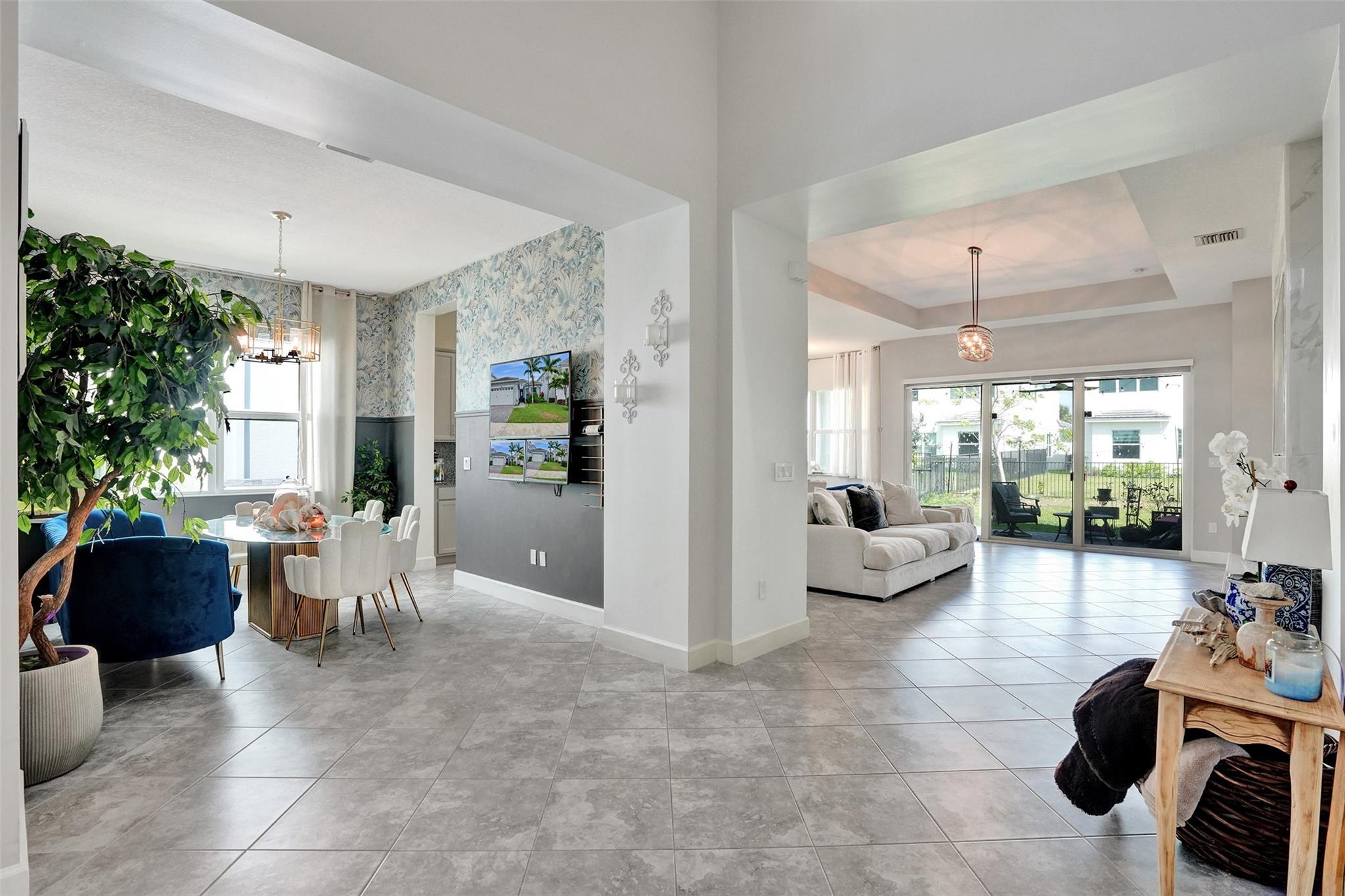 5668 Liberty Ln