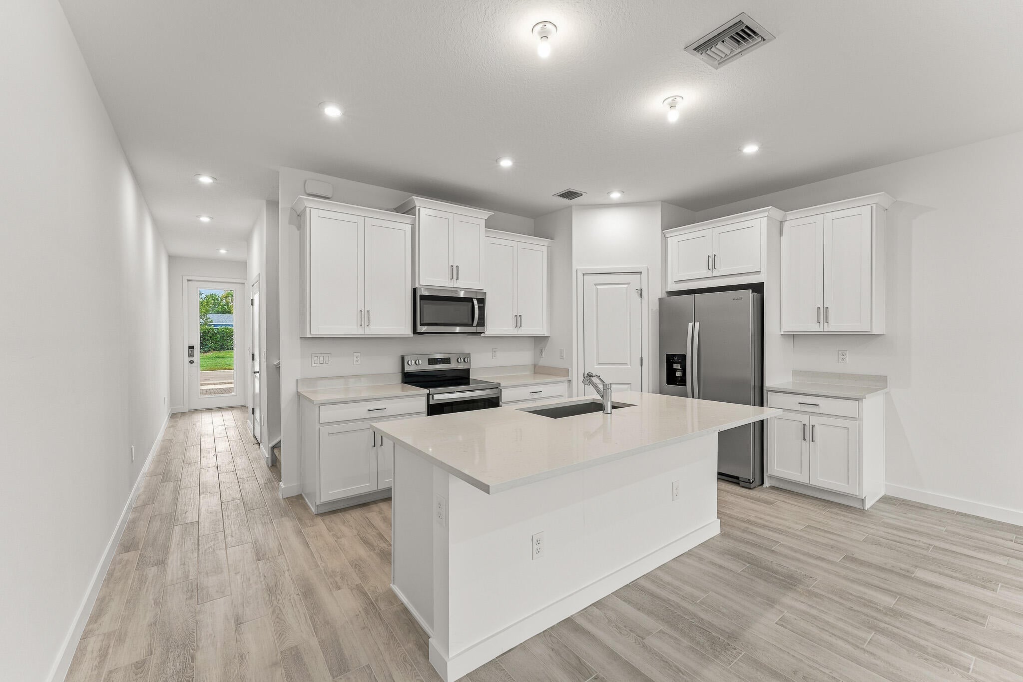 View photos, virtual tours, details... 7225 Channing Avenue