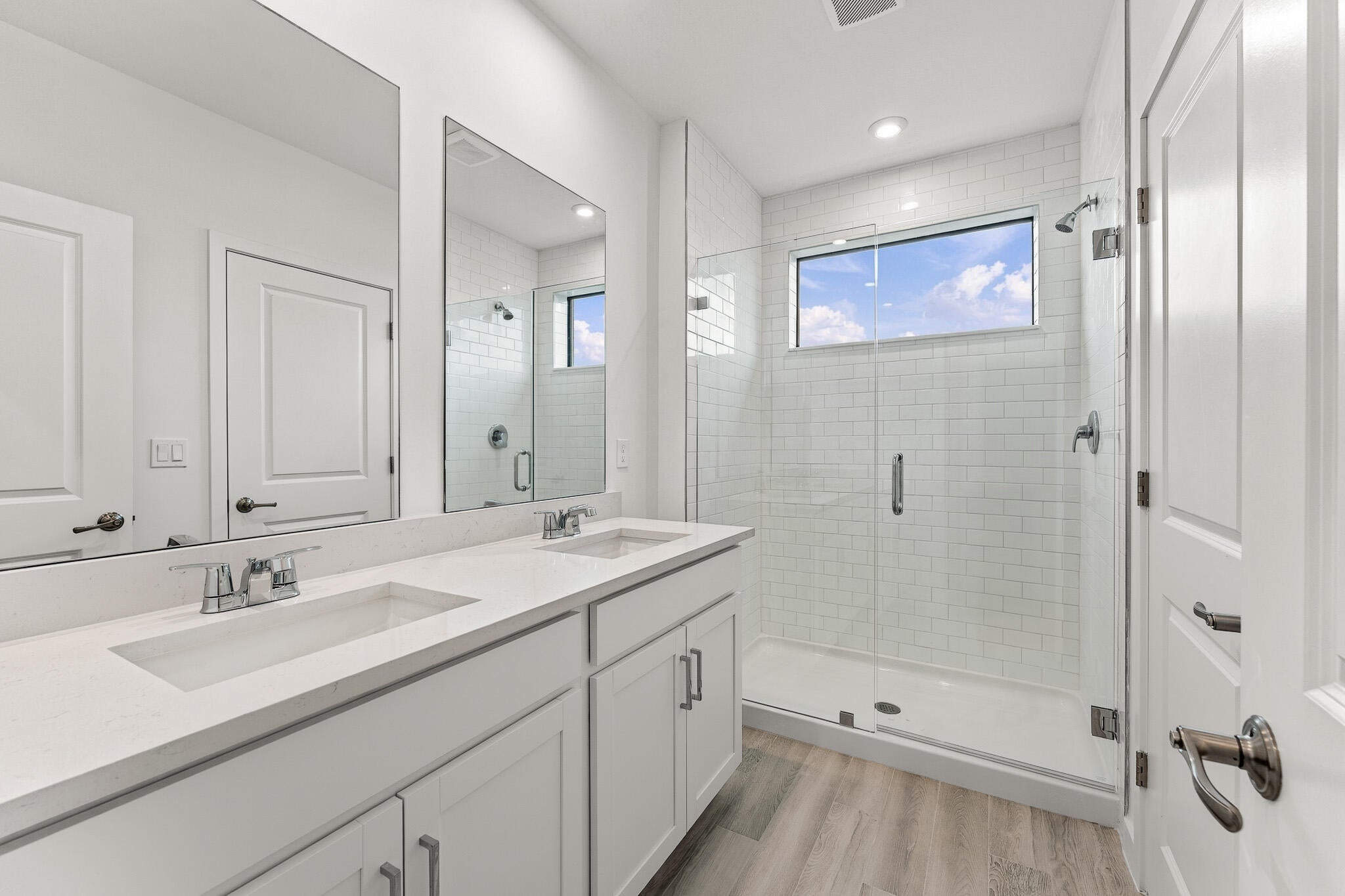 View photos, virtual tours, details... 7225 Channing Avenue