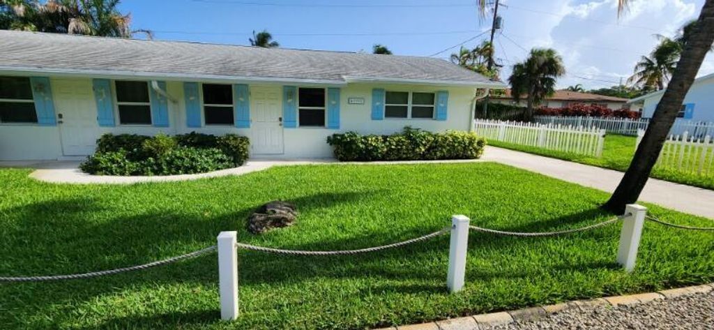 Photo of 1752 Seder Lane, North Palm Beach, FL 33408 (MLS # R11121408)